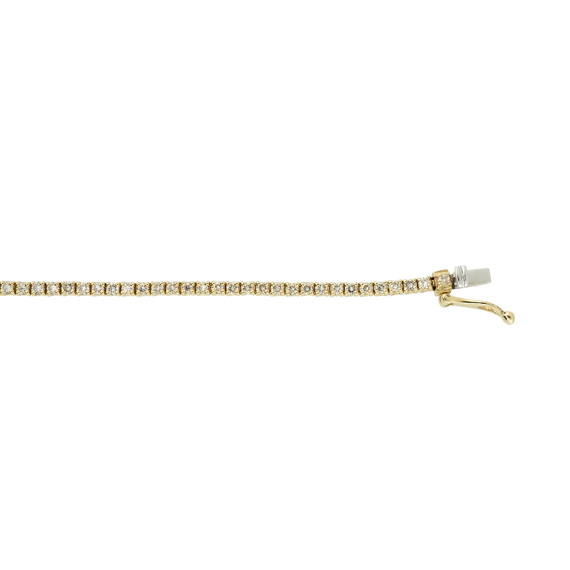 Moderne Bracelet tennis en or 14 carats avec diamants de 1,91 carat en vente
