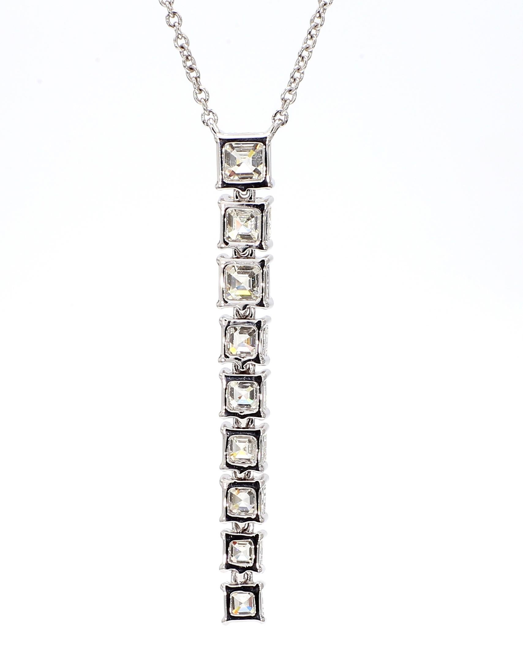 1.91 Carats Asscher Pendant Necklace Drop 18K White Gold *Natural Diamonds* In New Condition In New York, NY