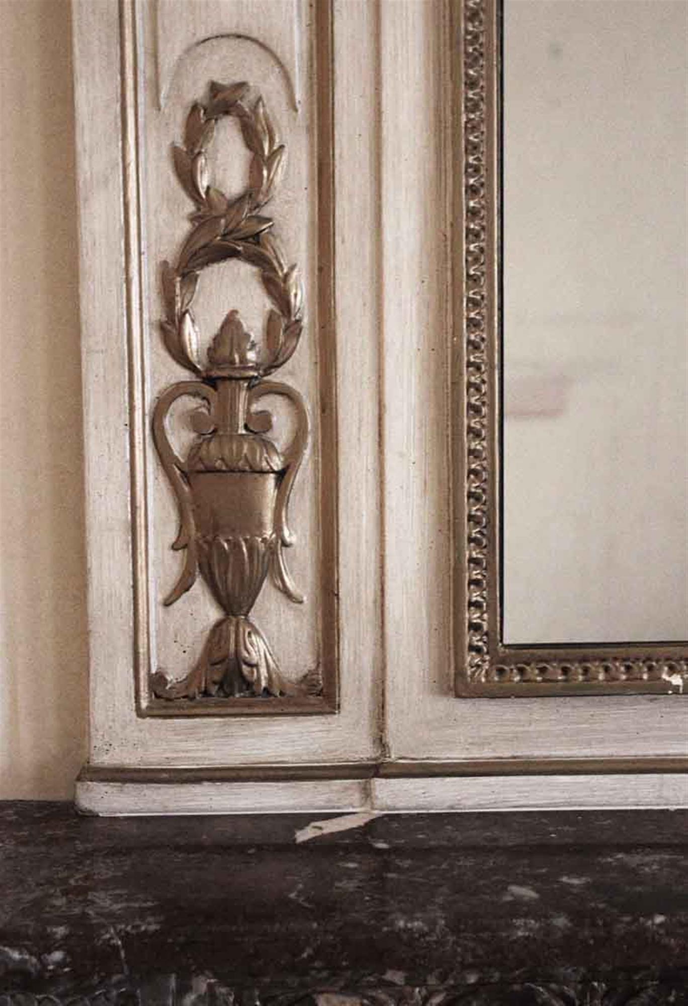 French 1931 NY Waldorf Astoria Hotel Urn Motif Carved Over Mantel Mirror from Room 1064