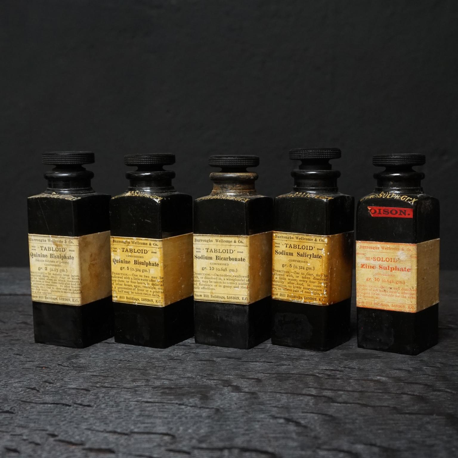 Early 20th Century 1910-1919 Bakelite Expedition Burroughs Wellcome & Co London Medicine Bottles For Sale