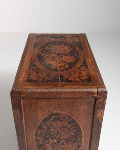 1910-1919 France Rich Walnut Brown Open Walnut Étagère