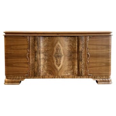 1910/1920 Antica credenza tedesca in Wood Wood, Art Deco, di grandi dimensioni