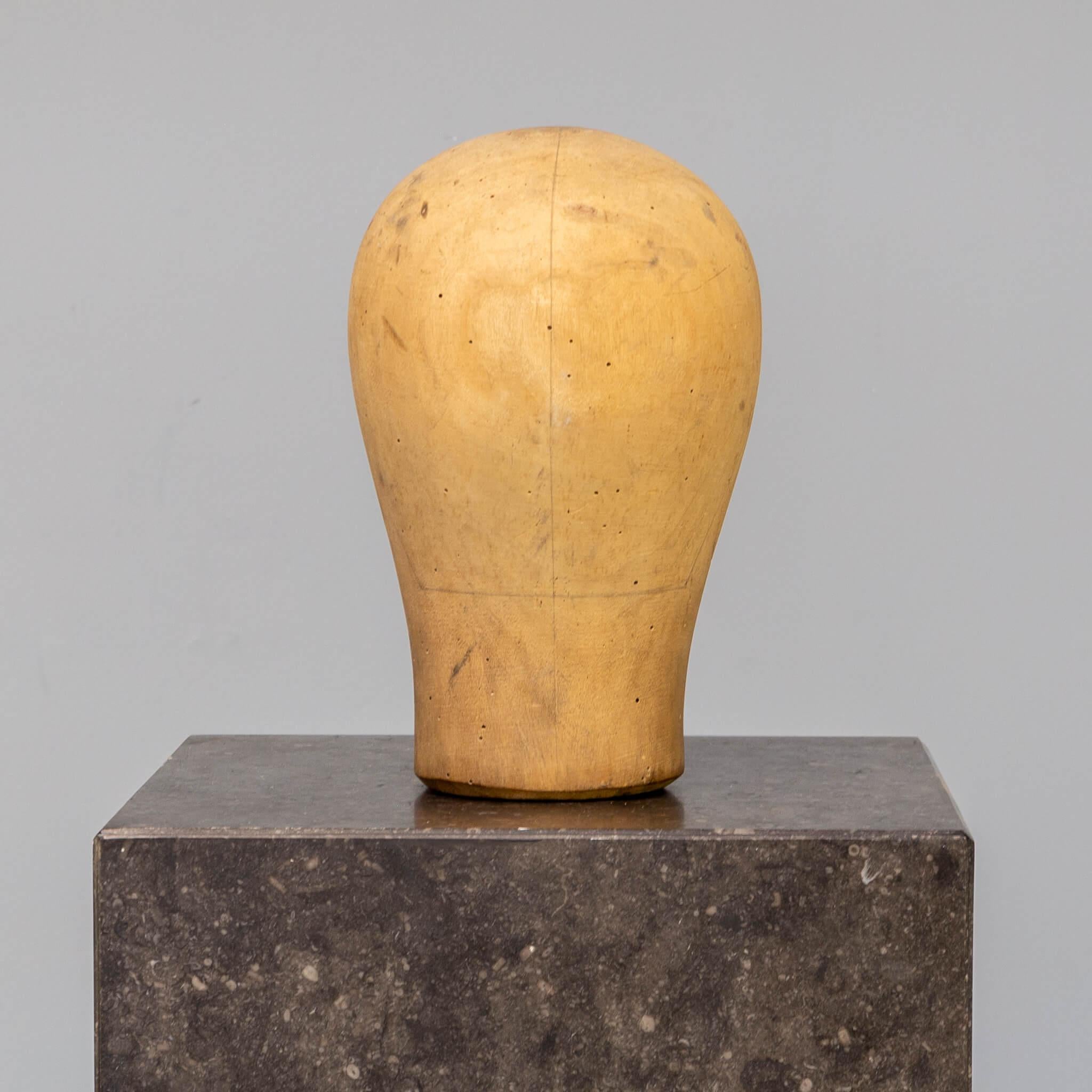 20th Century 1910-1930 German Carved Milliner’s Head For Sale
