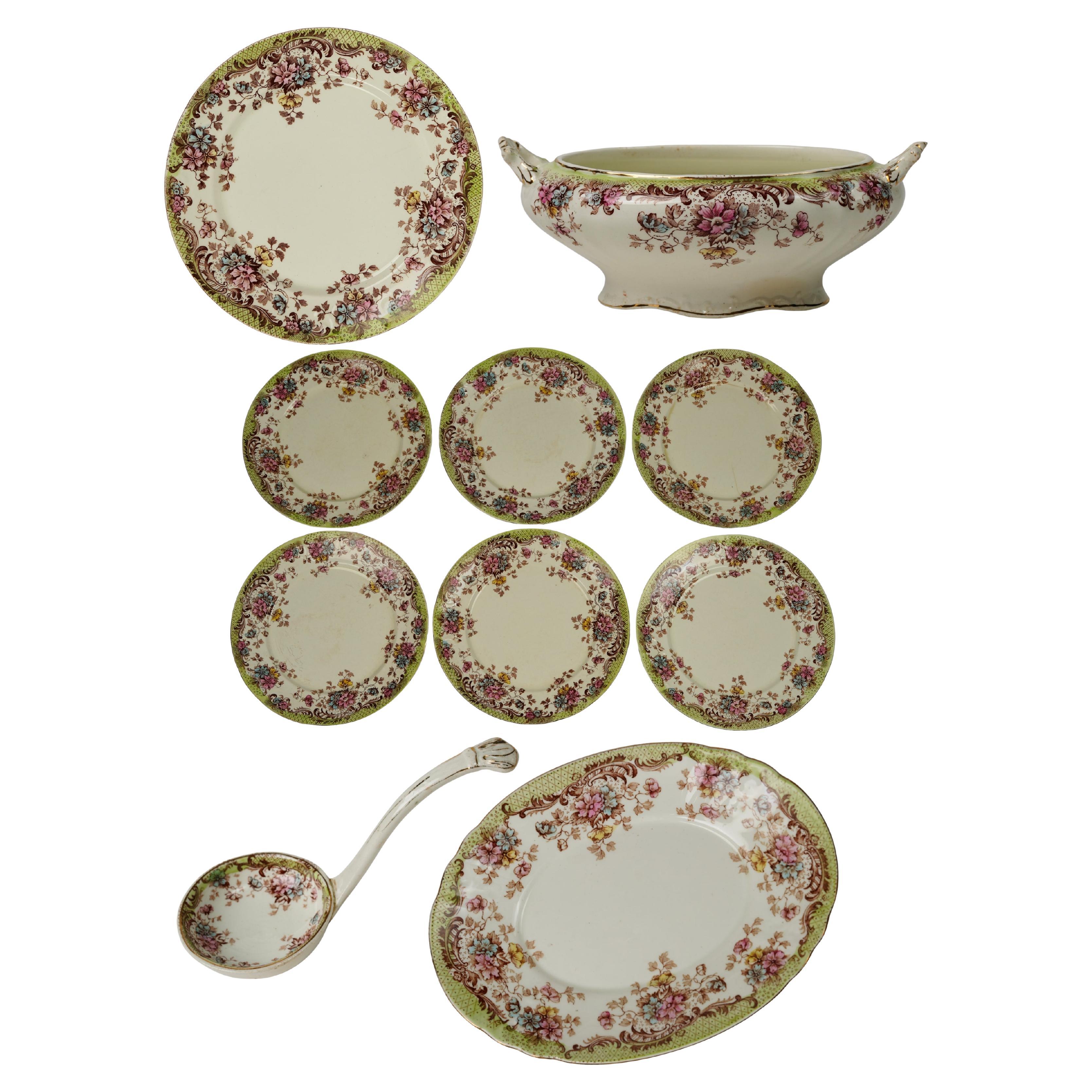 1910, 27 piece Antique William Northwood “Maine” Pattern Dinner Service, Green