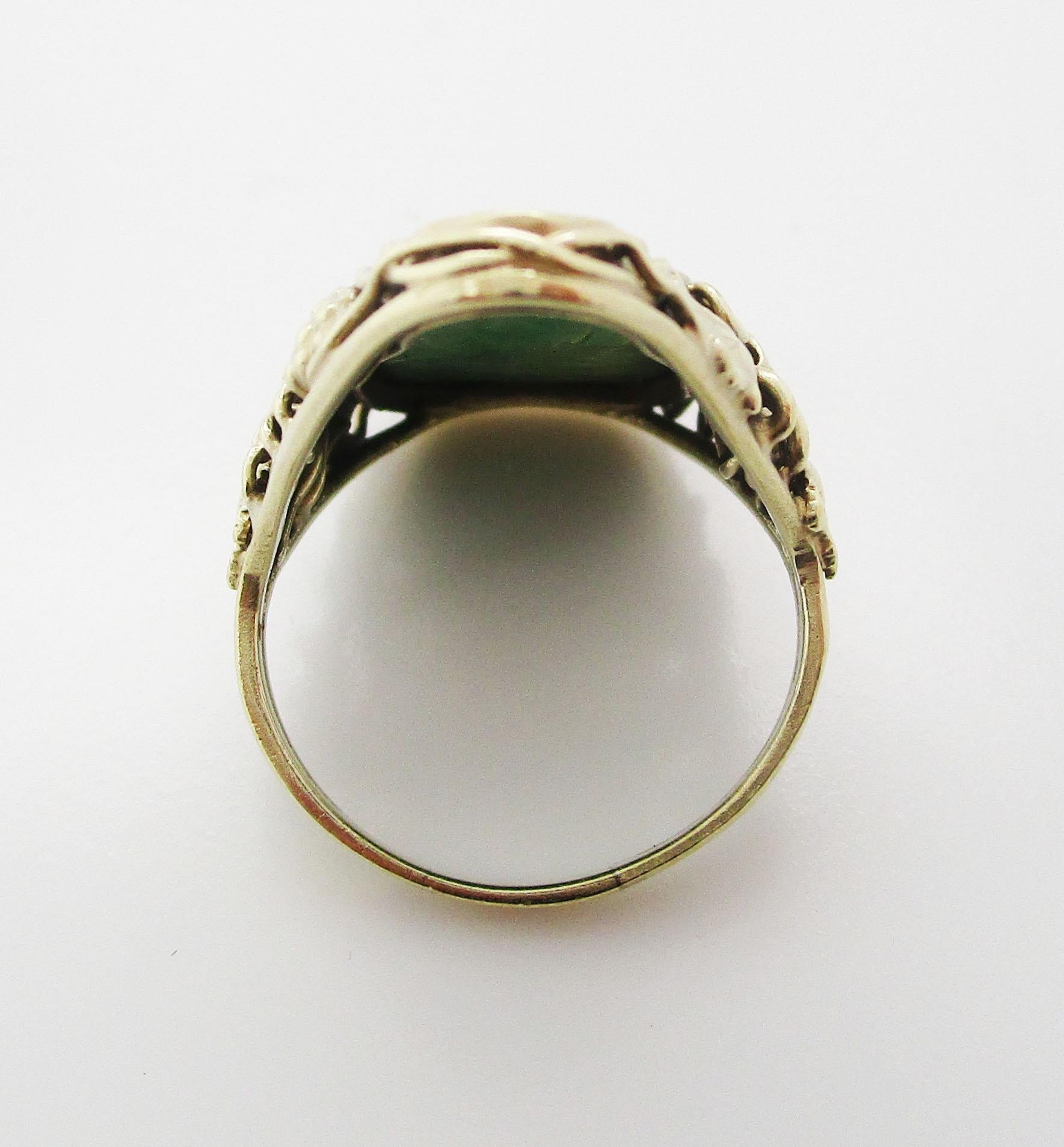 1910 Arts & Crafts 14k Green Gold Carved Jade Statement Ring For Sale 4