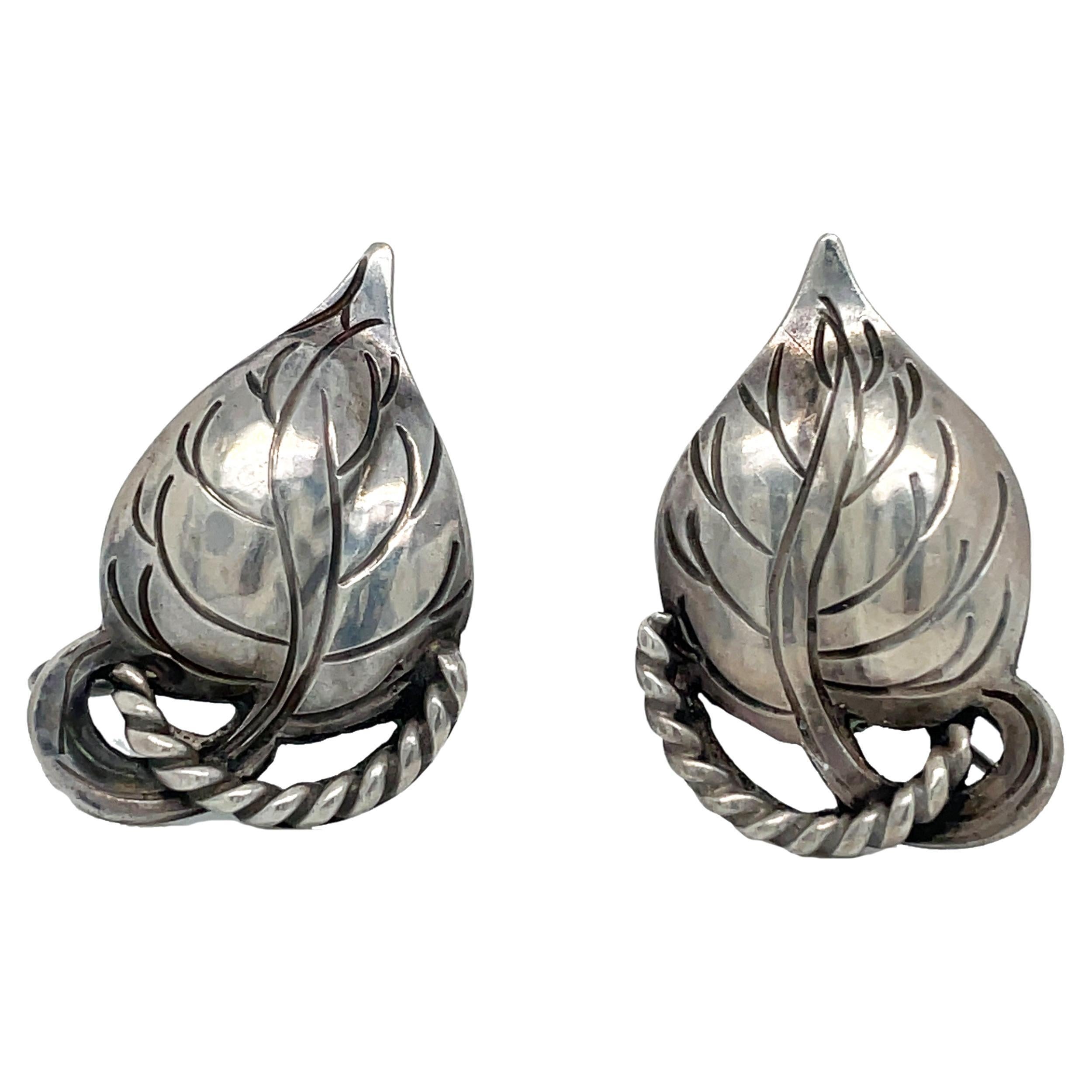 1910 Arts & Crafts Sterling Kalo Screw Back Leaf Earrings For Sale