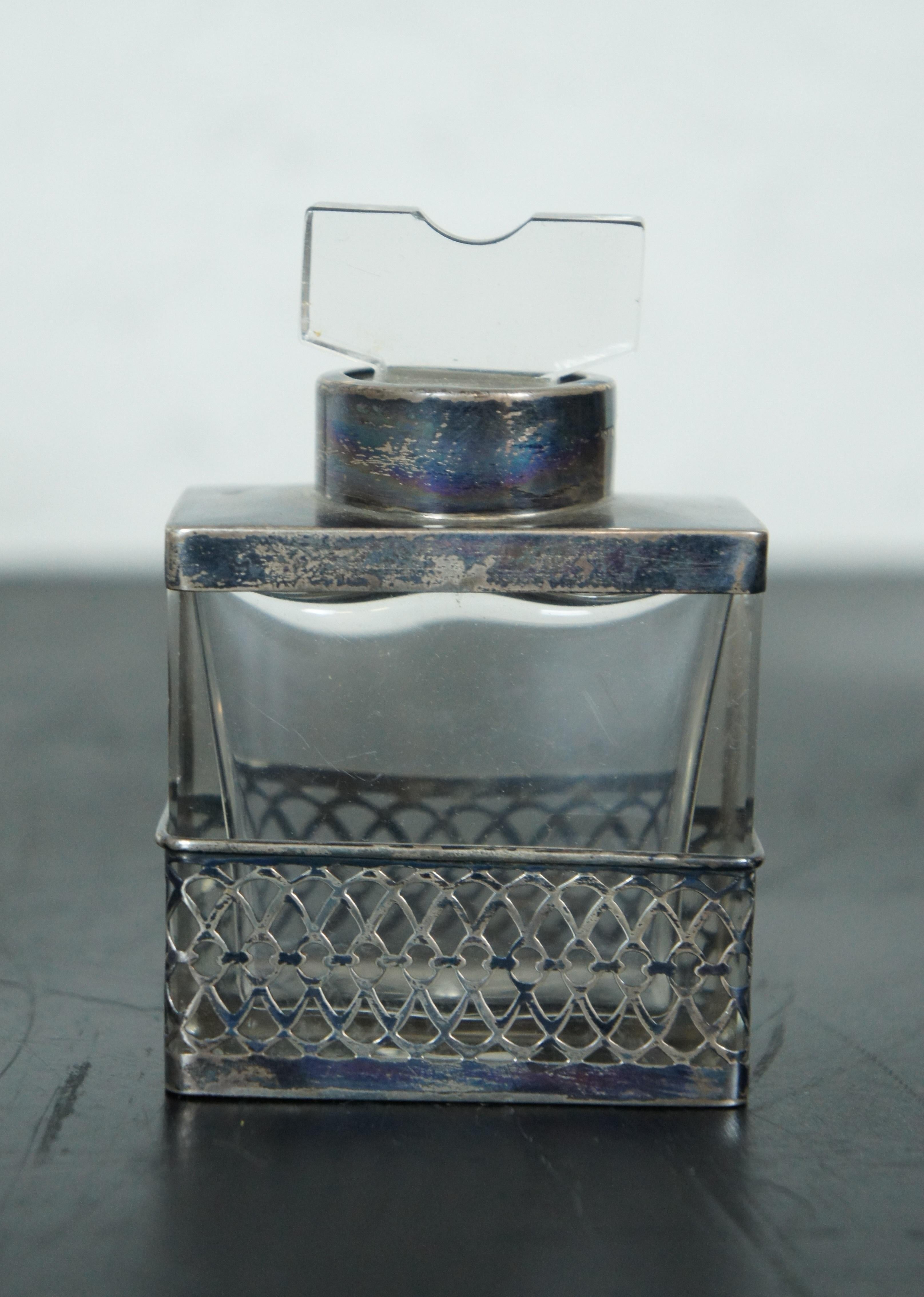 1910 Birmingham Williams Sterling Silver Overlay Crystal Perfume Bottle Inkwell In Good Condition In Dayton, OH