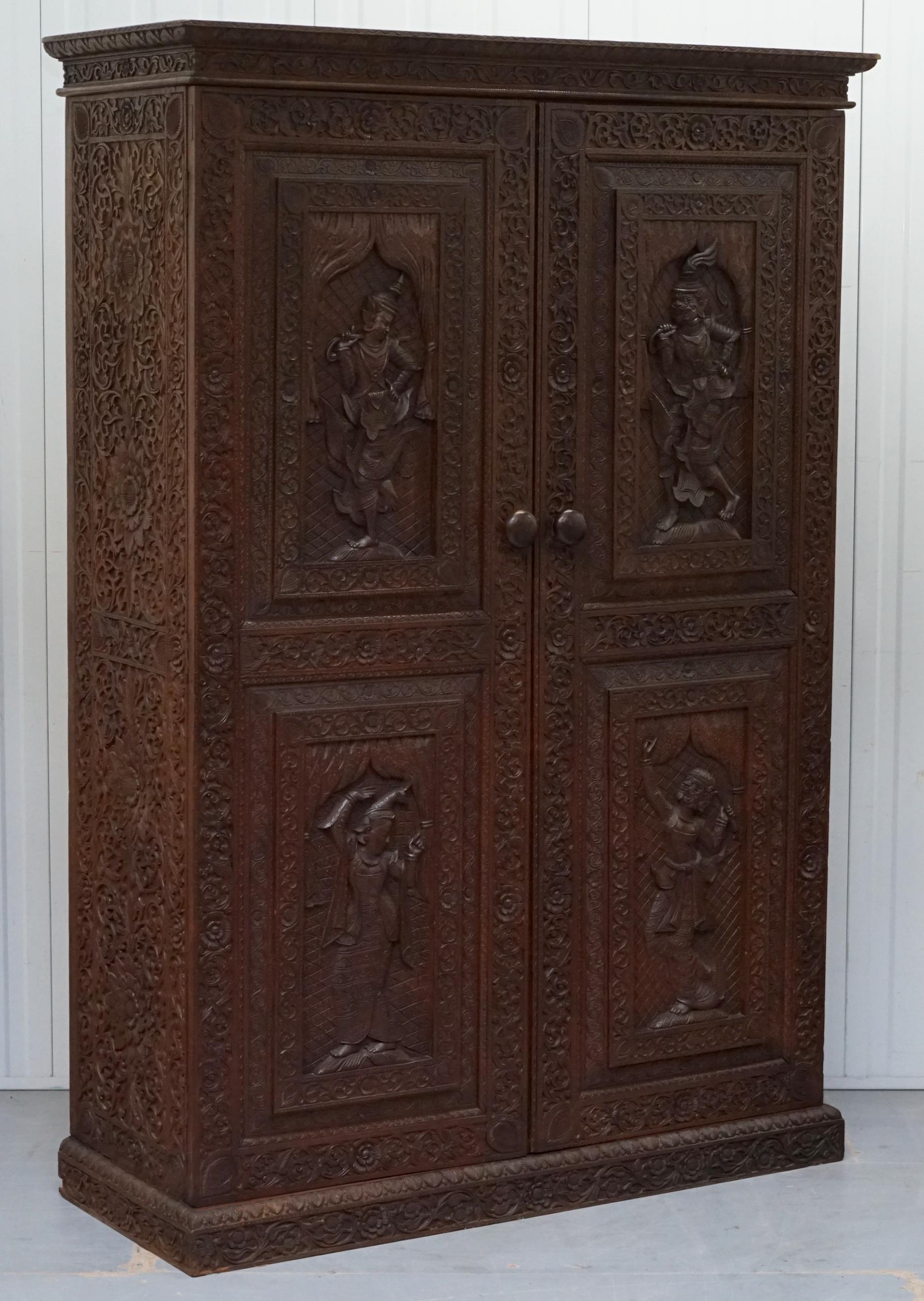Wimbledon-Furniture

Wimbledon-Furniture is delighted to offer for sale this very rare, circa 1910 solid Rosewood Anglo Indian Burmese hand carved from top to bottom wardrobe cabinet with built-in campaign drawers

Please note the delivery fee