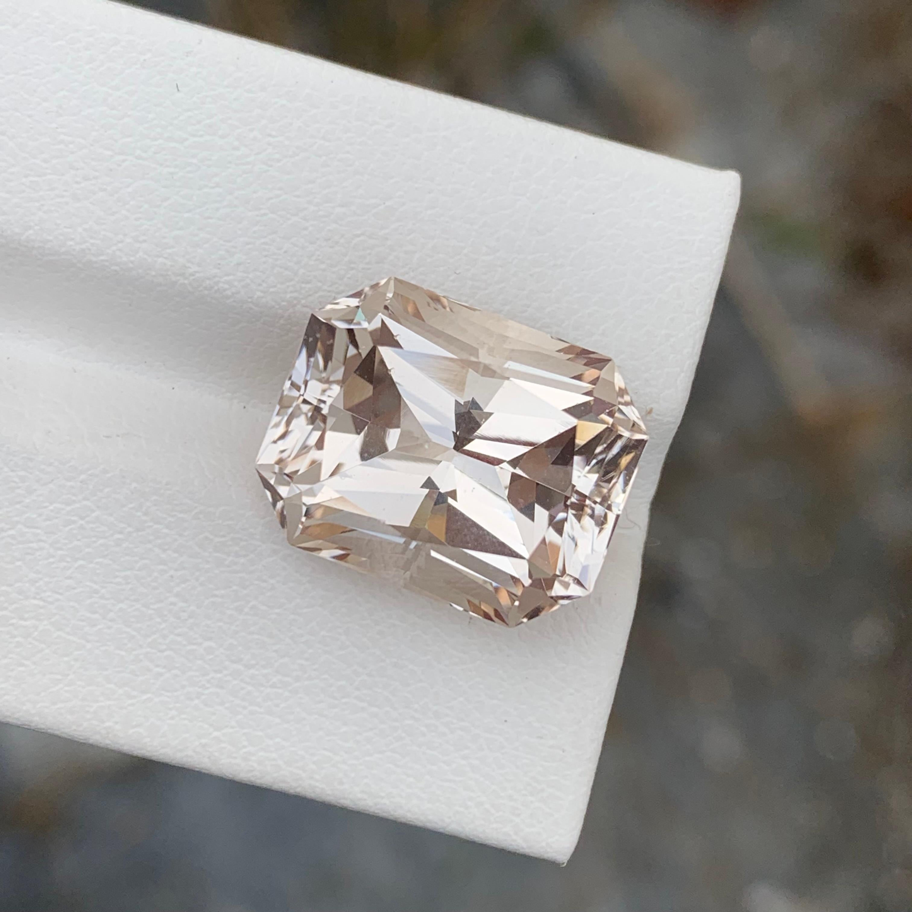 Arts and Crafts 19.10 Carat Natural Loose Golden Topaz Octagon Shape Gem For Jewellery Making For Sale