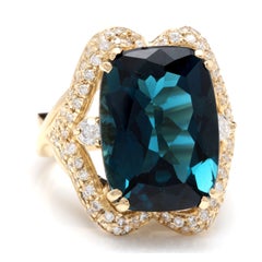 19.10 Carat Natural London Blue Topaz and Diamond 14 Karat Yellow Gold Ring