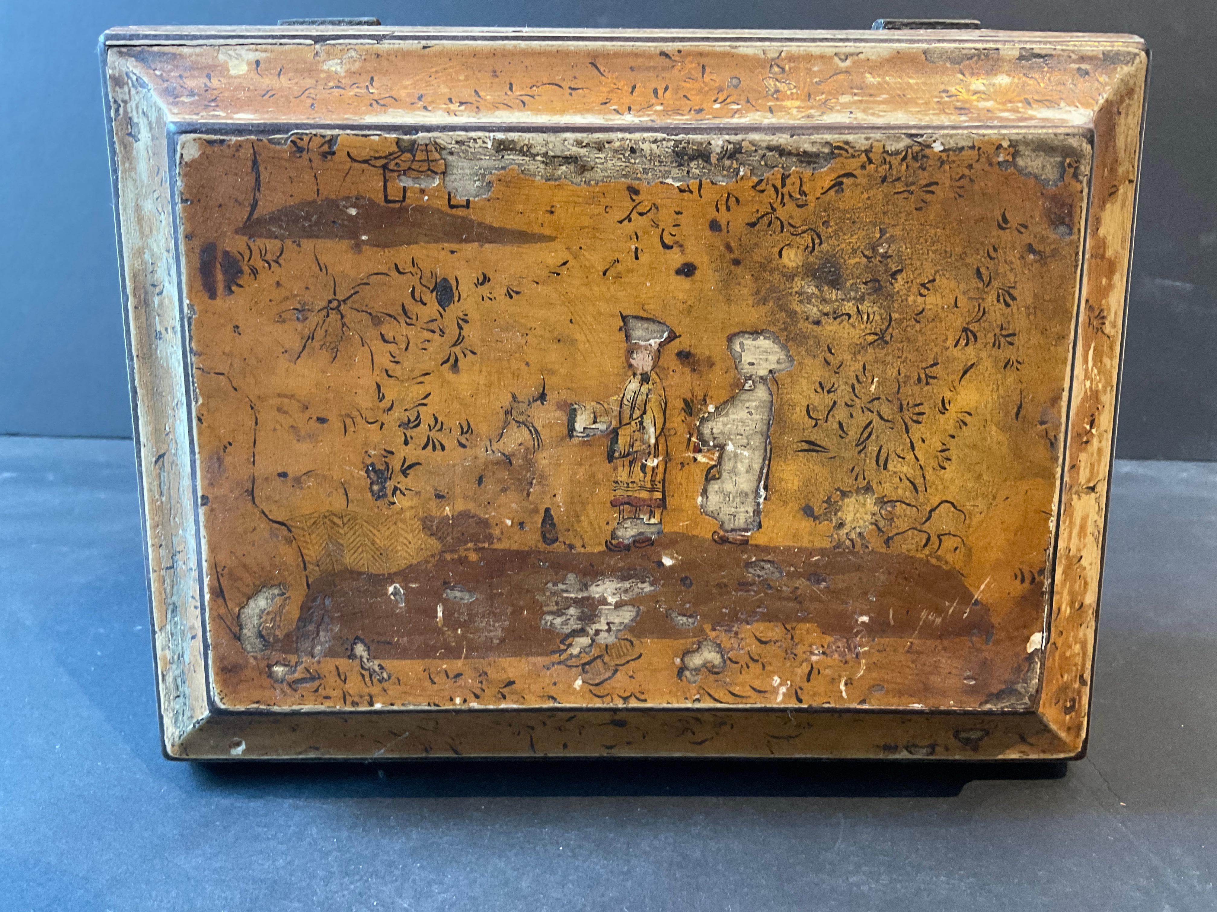 1910 Chinoiserie Painted Box In Distressed Condition For Sale In Tarrytown, NY
