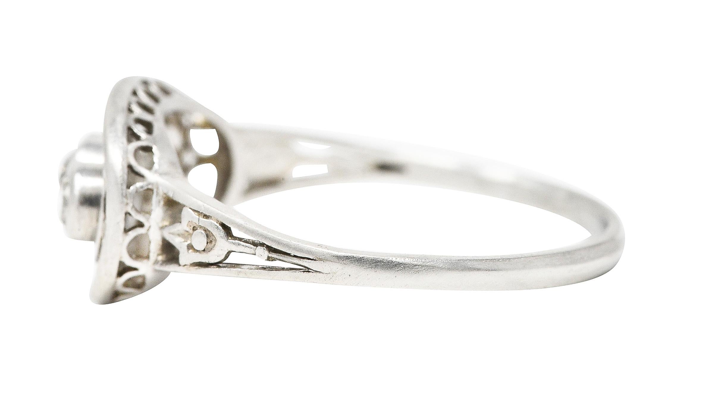 Women's or Men's 1910 Edwardian 0.27 Carat Old Mine Diamond Antique Three Stone Band Ring