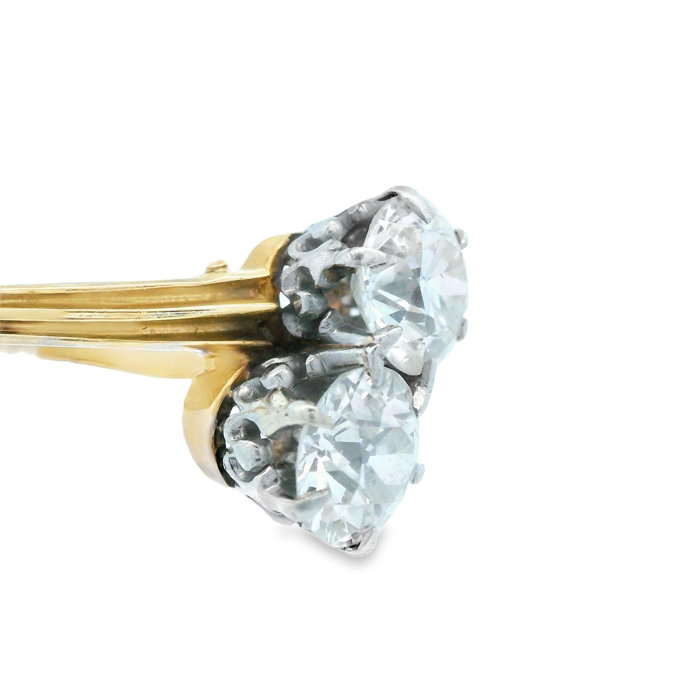 Round Cut 1910 Edwardian 14k Yellow and Platinum Gold Toi et Moi 2 Carat Diamond Ring For Sale