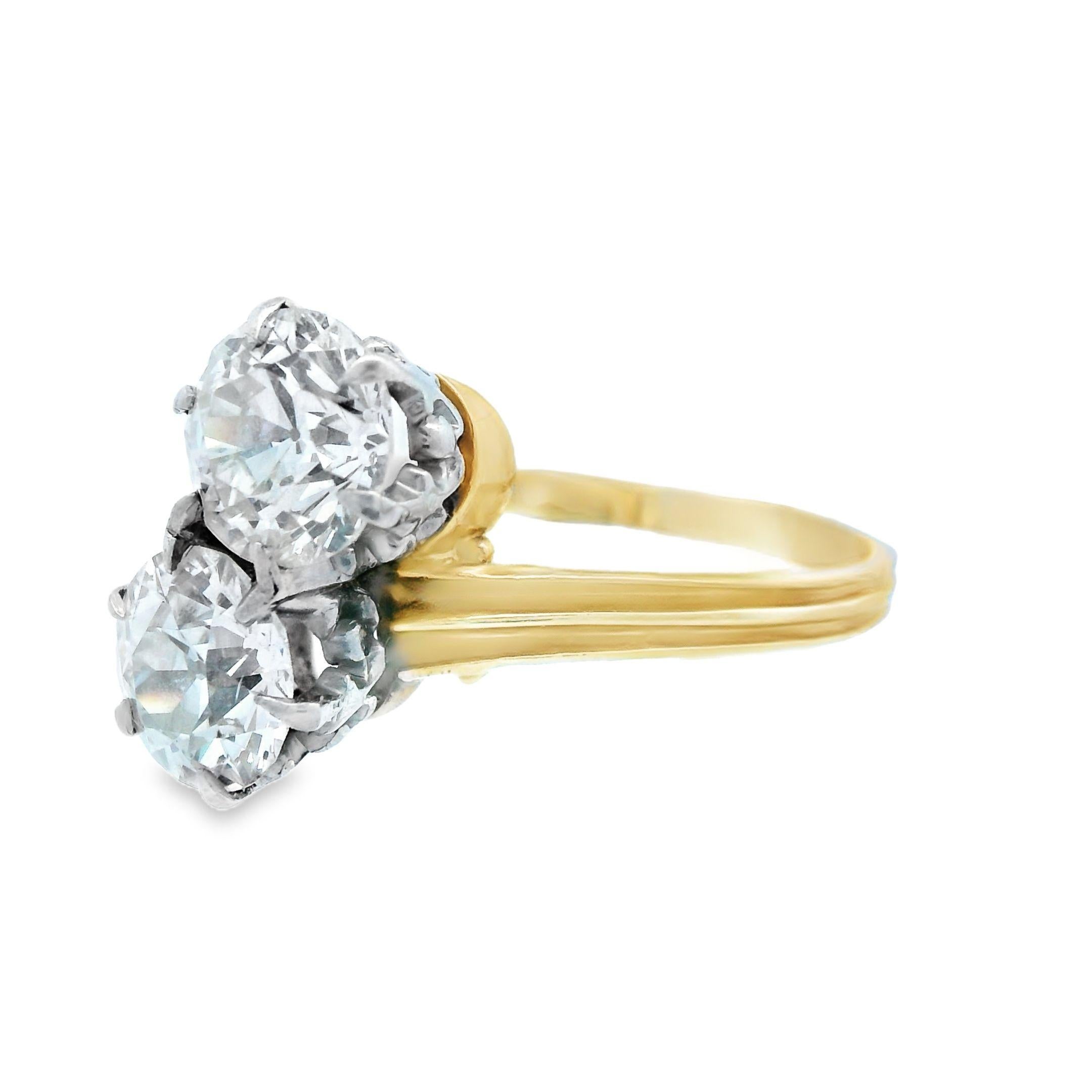 1910 Edwardian 14k Yellow and Platinum Gold Toi et Moi 2 Carat Diamond Ring For Sale 1