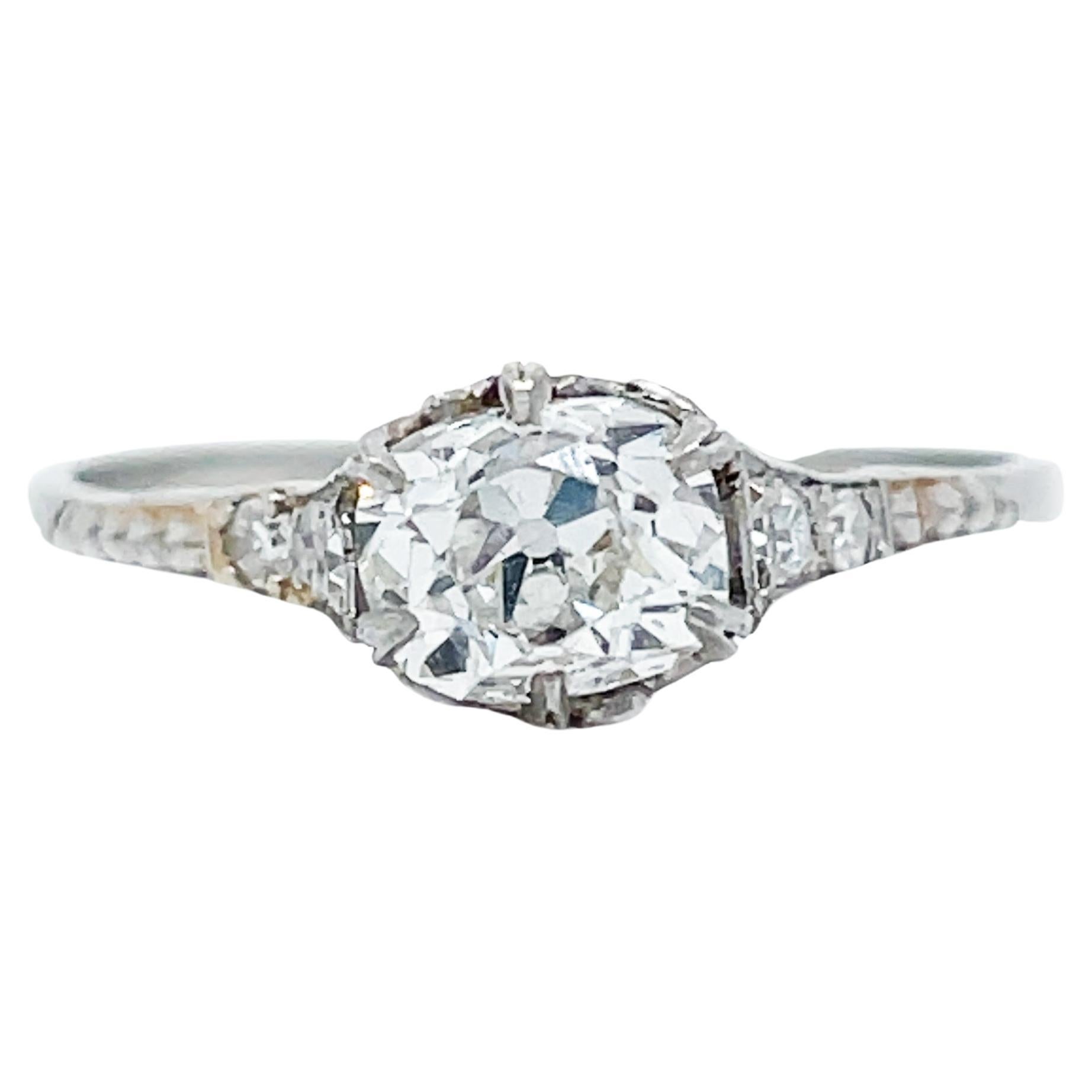 1910 Edwardian Old Mine Cut Diamond Platinum Ring For Sale
