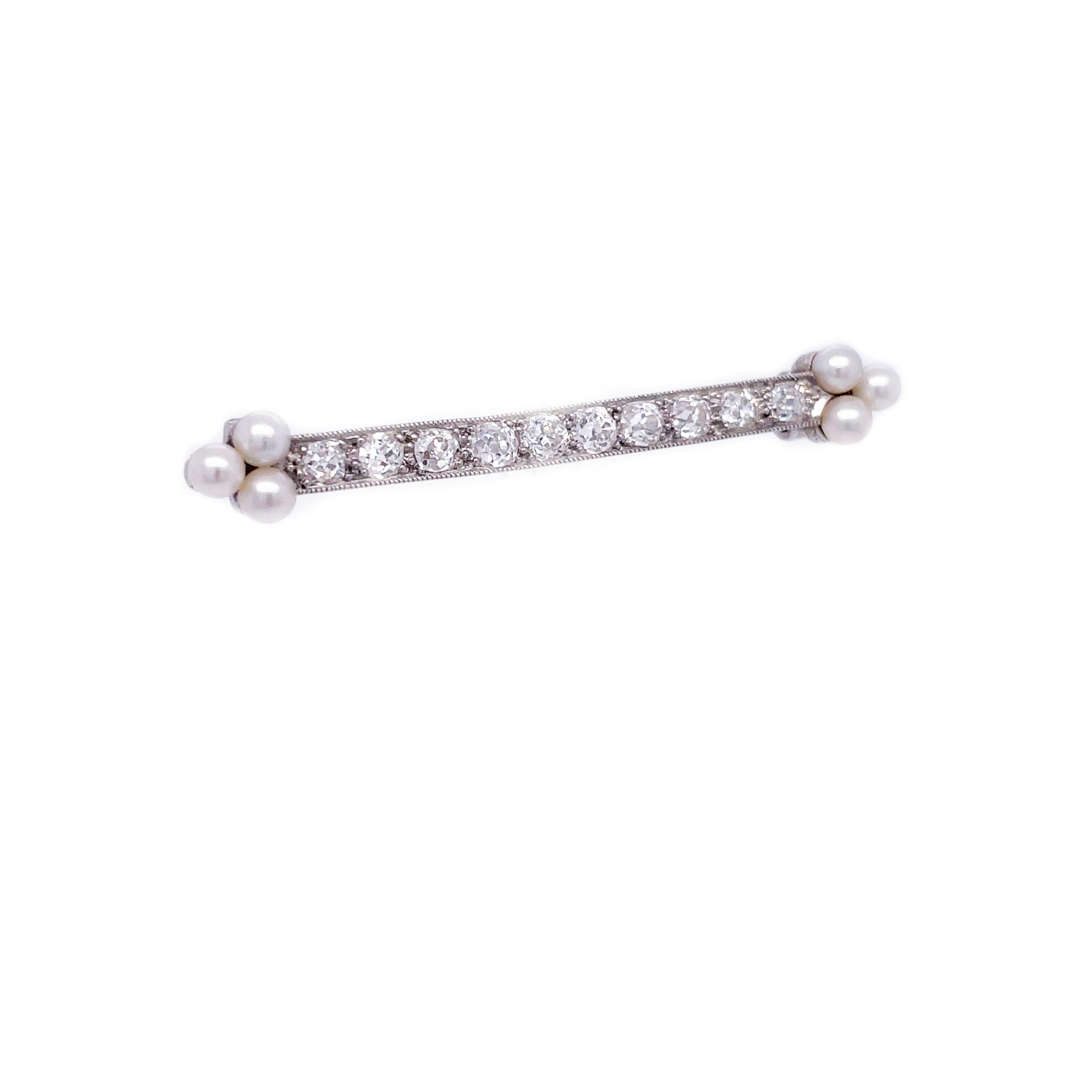1910, Edwardian Platinum Diamond and Pearl Brooch In Excellent Condition In Lexington, KY