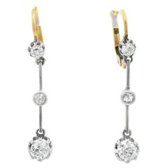 Boucles d'oreilles pendantes édouardiennes 1910 en platine sur 18 carats YG diamants avec poinçons autrichiens