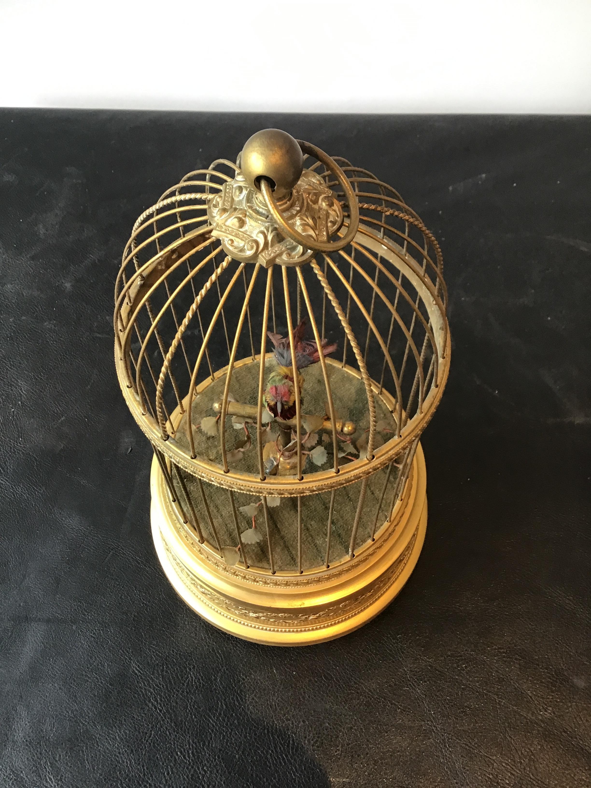 1910 French Automaton Singing Bird in Gilt Brass Cage 3