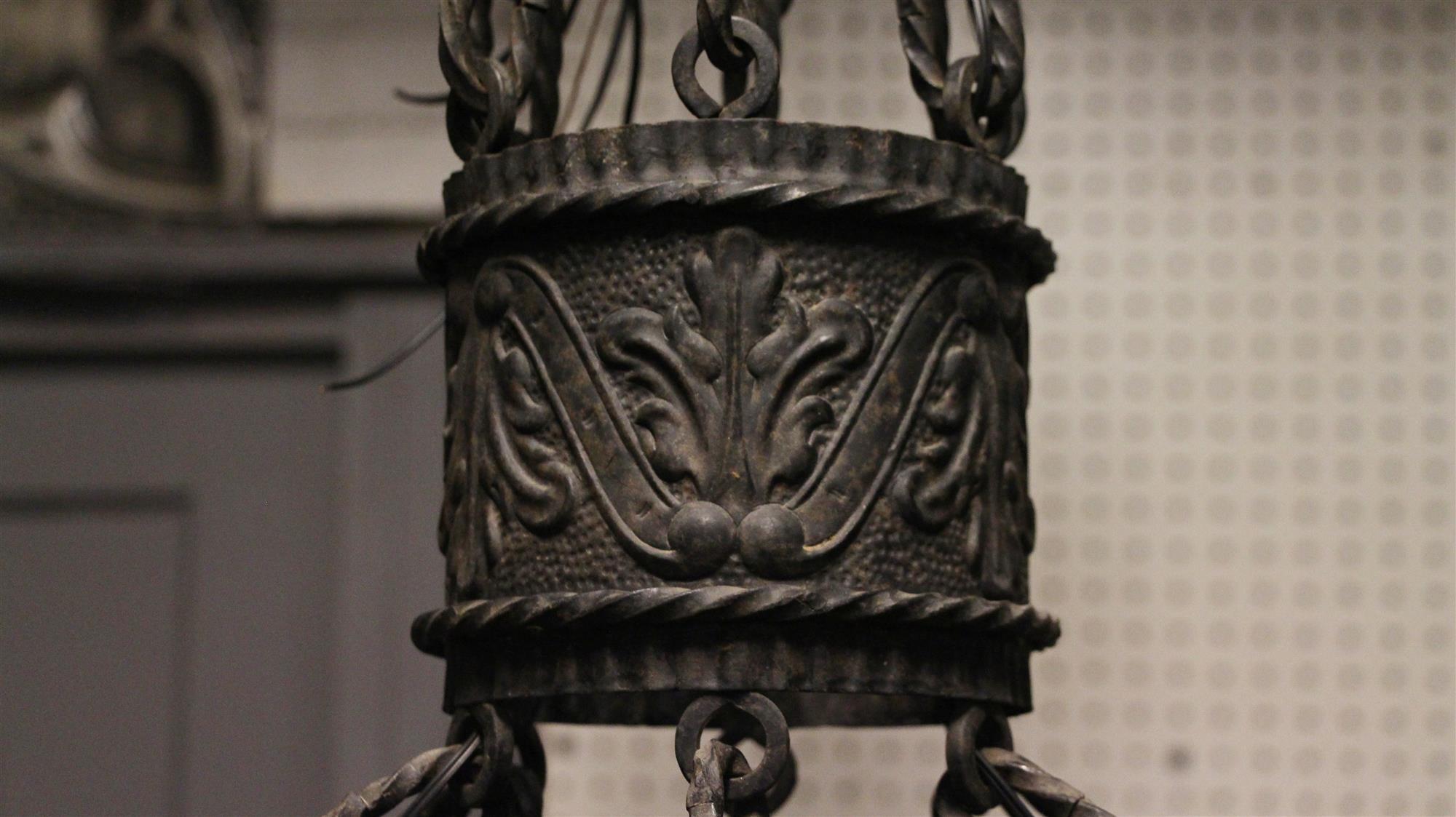1910 Gothic Hand Forged Wrought Iron Figural 12 Light Chandelier with Detailing In Good Condition In New York, NY