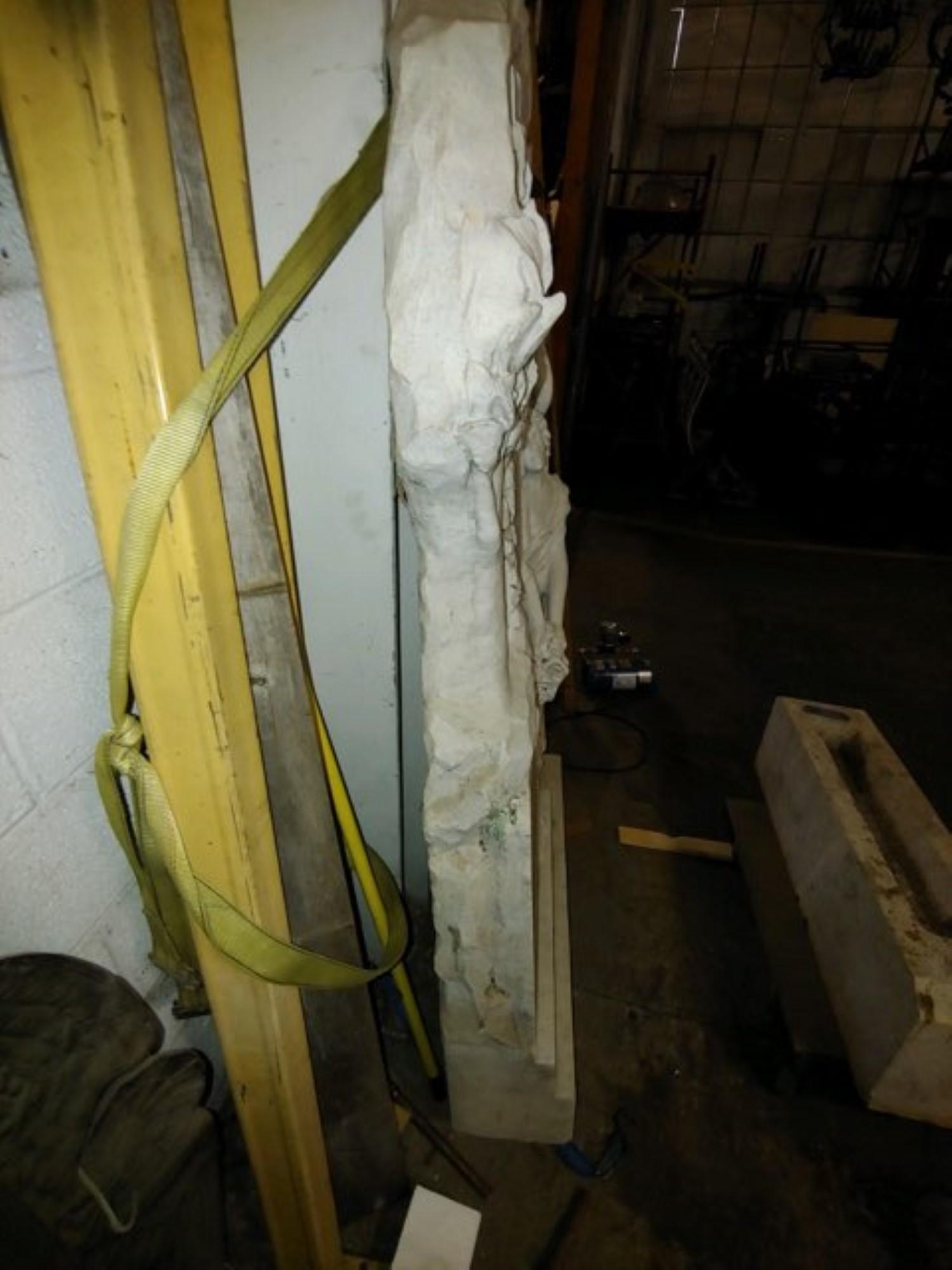 1910 Hand-Carved Marble Angel Wall Plaque Sculpture For Sale 8
