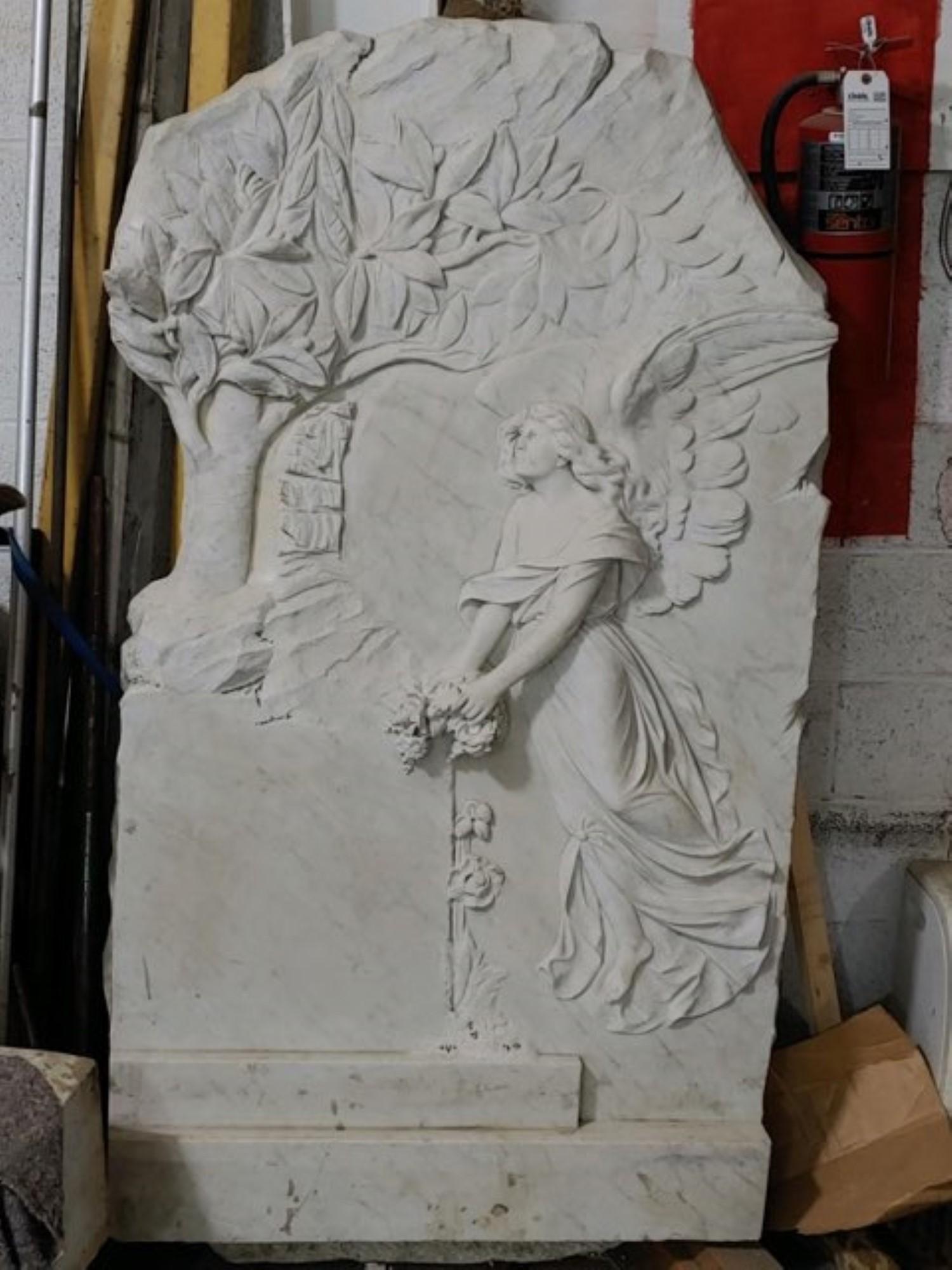 1910 Hand-Carved Marble Angel Wall Plaque Sculpture For Sale 4