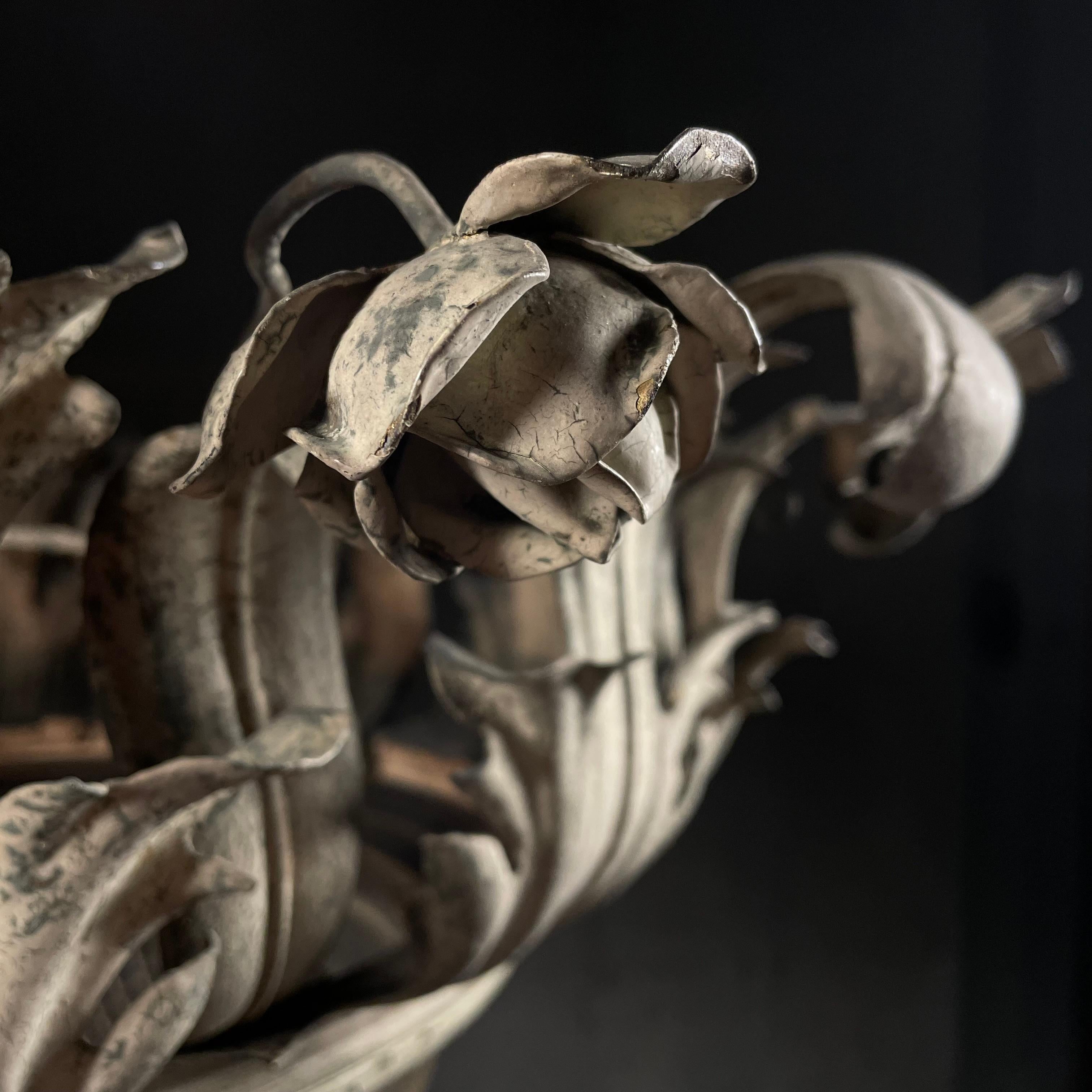 1910 Italian brass sculptured pendant chandelier. For Sale 1