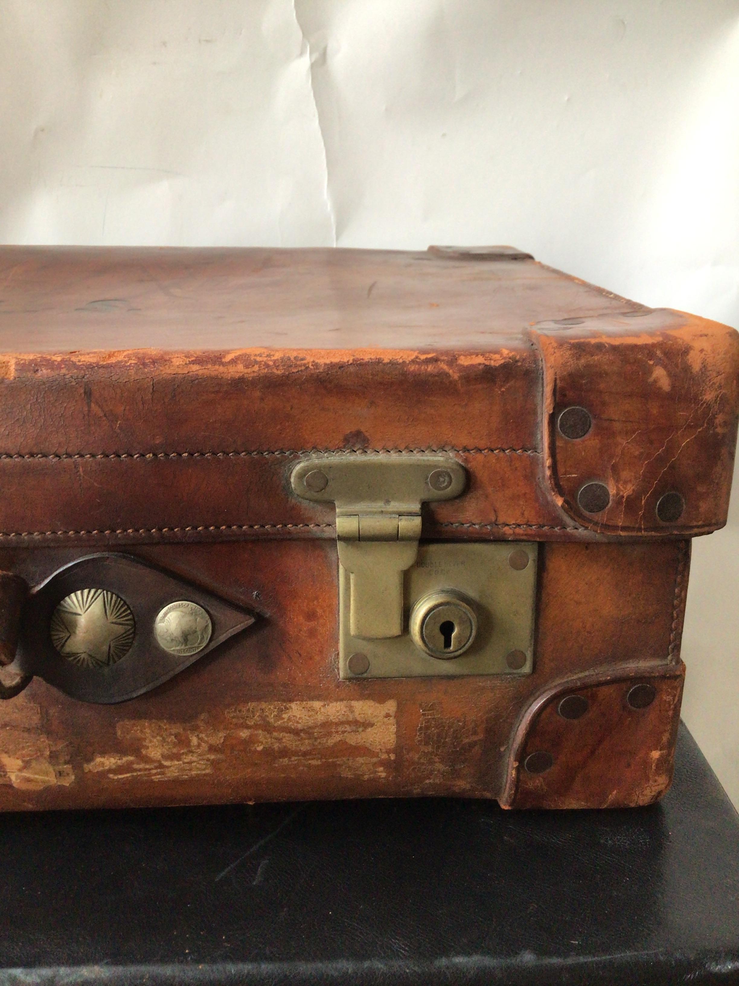 1910 Leather Suitcase For Sale 1