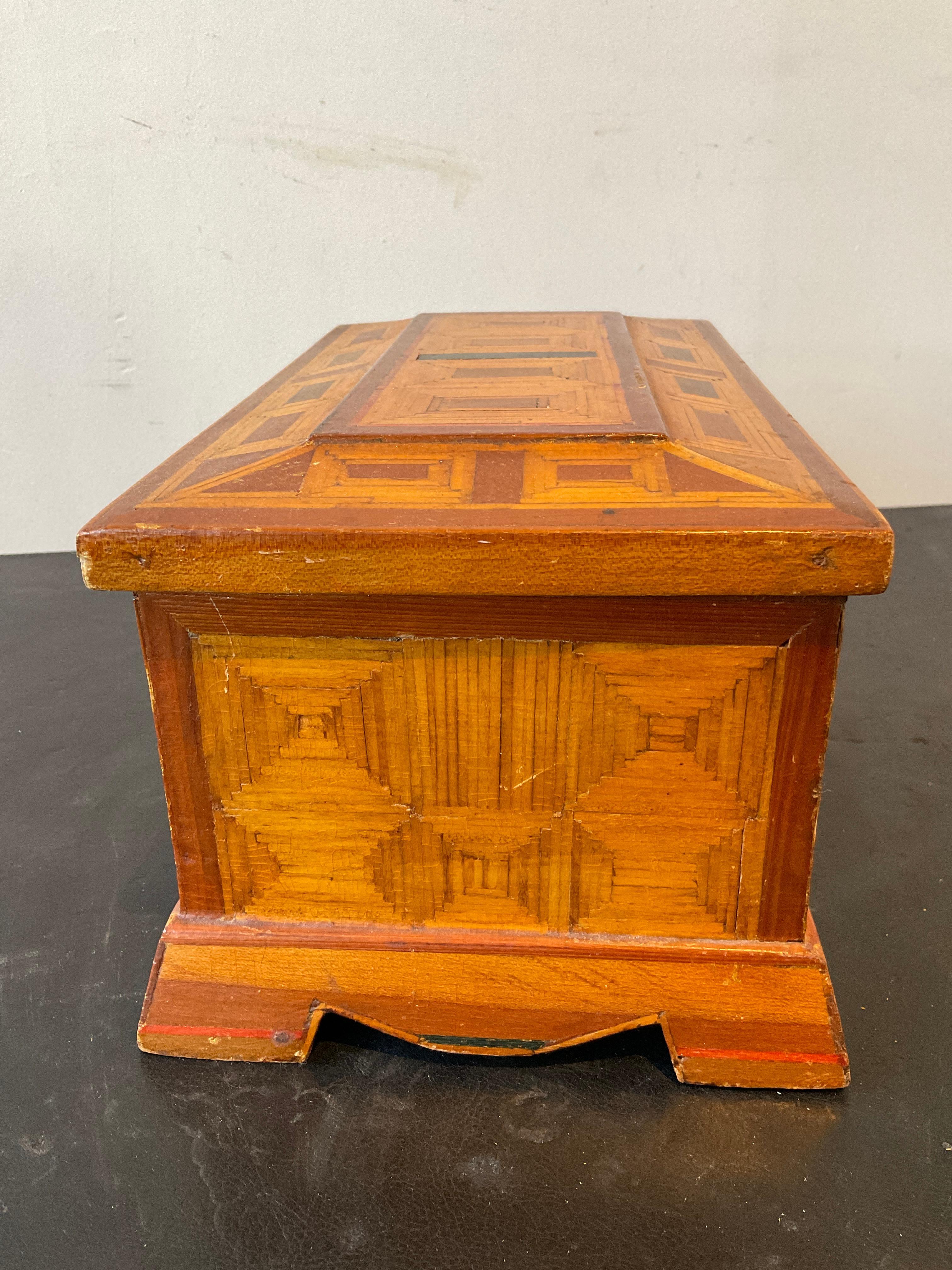 1910 Matchstick Jewlry Box For Sale 2