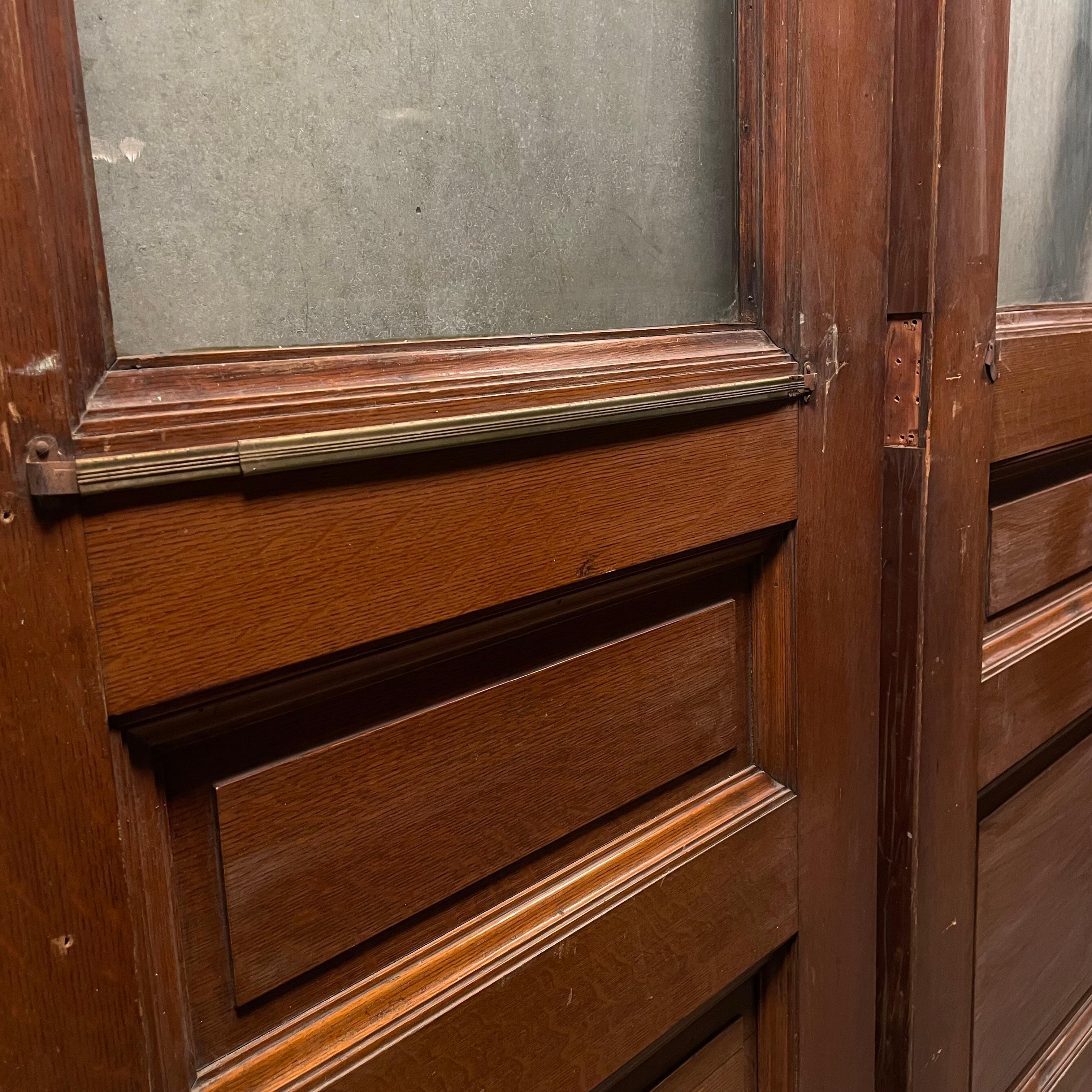 vestibule door