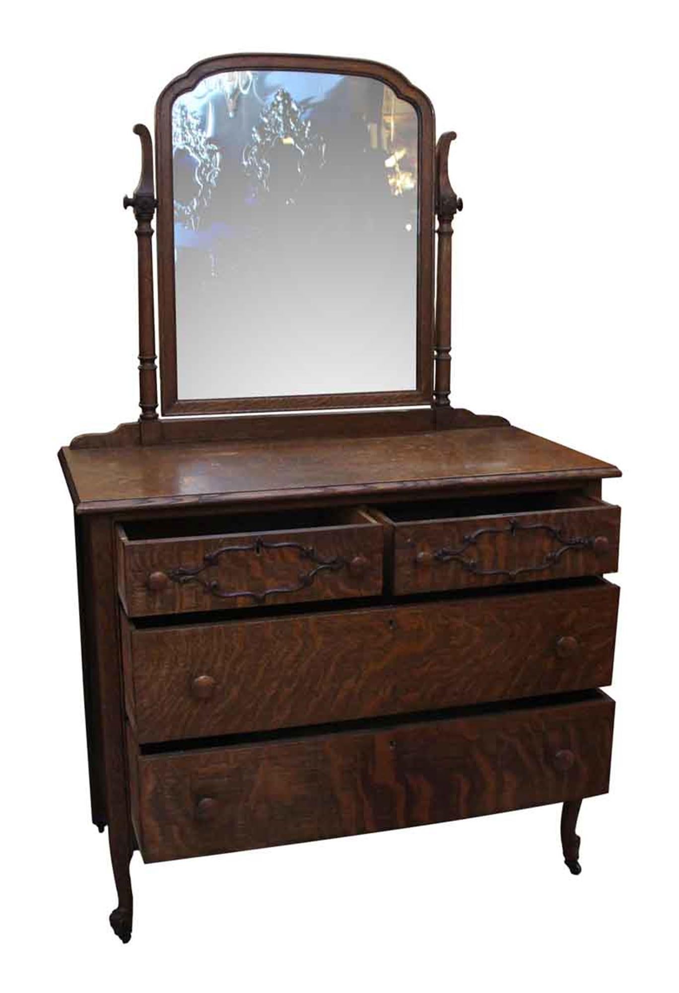 1910 dresser