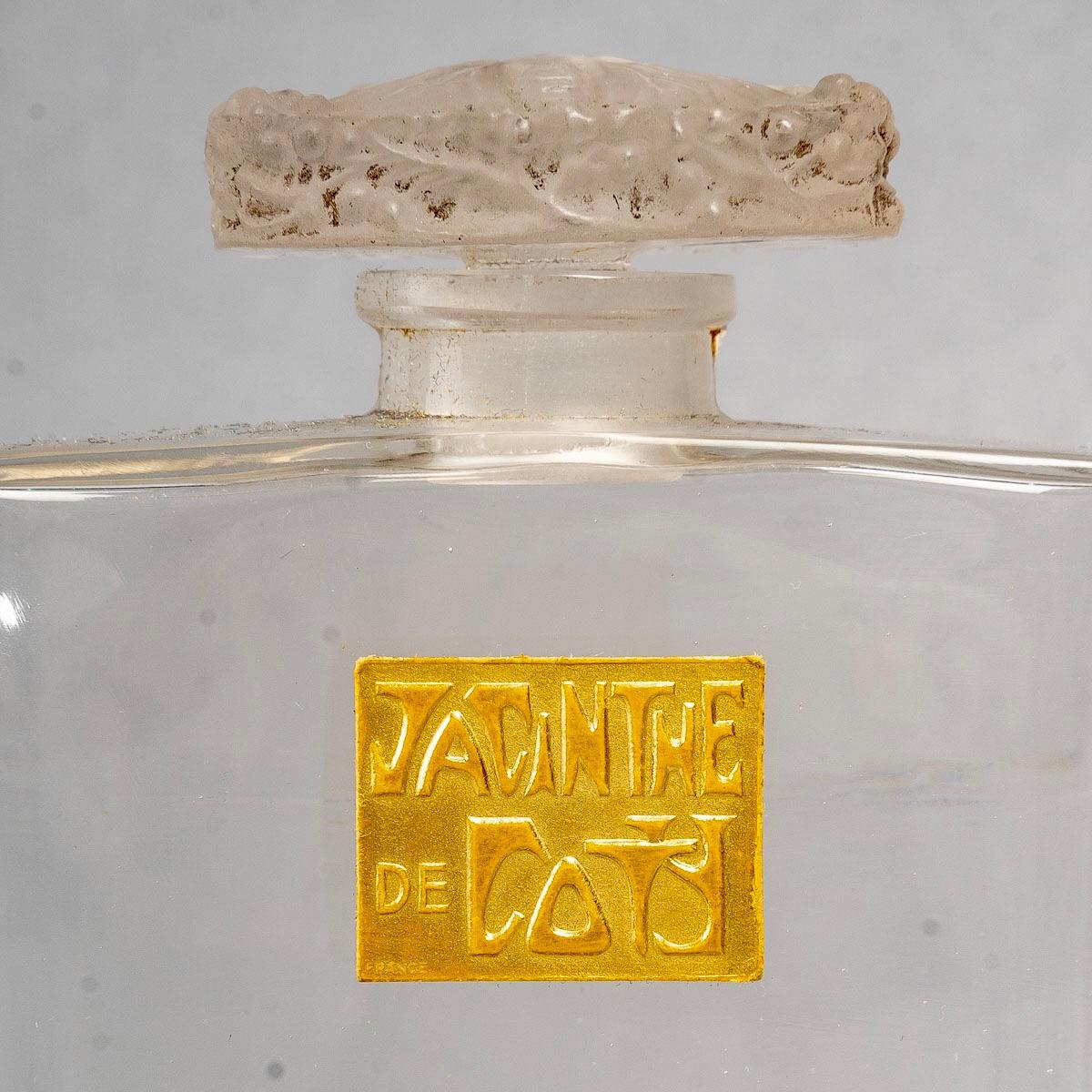 1910 René Lalique, 2 Parfümflaschen Muguet Glas für Coty (Französisch) im Angebot