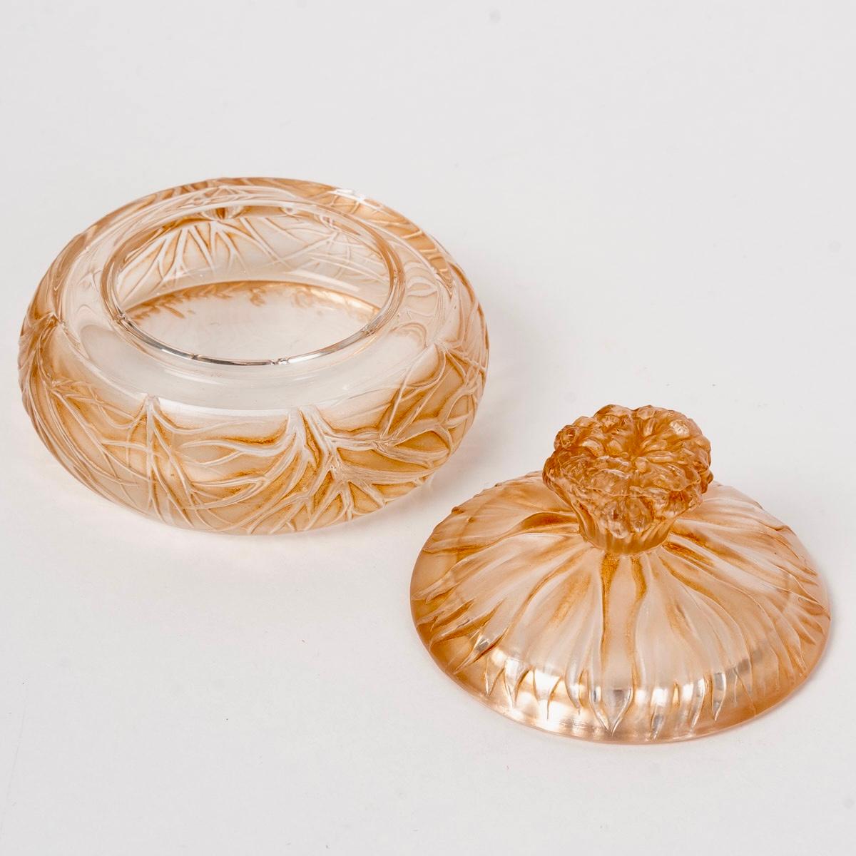 French 1910 René Lalique Box Cheveux De Venus Frosted Glass with Sepia Patina For Sale