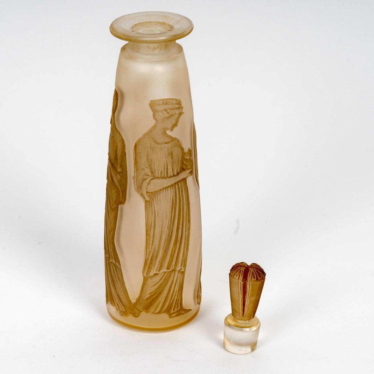 1910 Flacon de parfum René Lalique Ambre Verre Coty Antique Patine Sépia avec boîte en vente 3