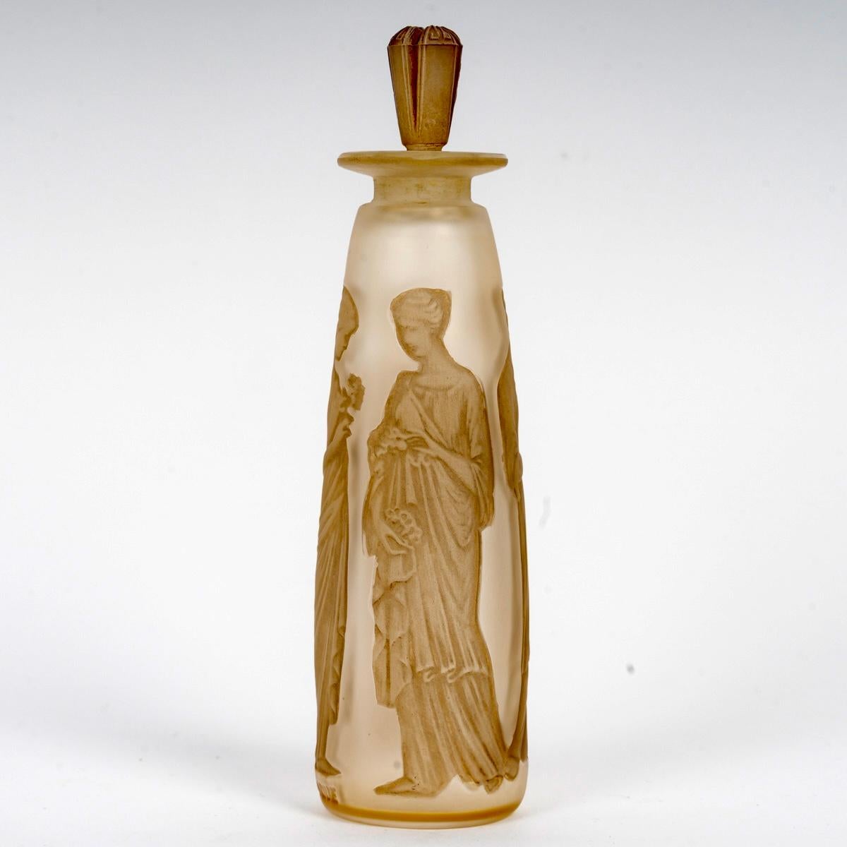 Verre brun 1910 Flacon de parfum René Lalique Ambre Verre Coty Antique Patine Sépia avec boîte en vente