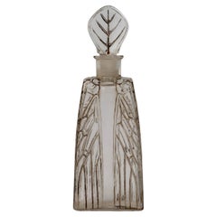 1910 Rene Lalique Parfümflasche Cigalia für Roger & Gallet Glasgraue Patina