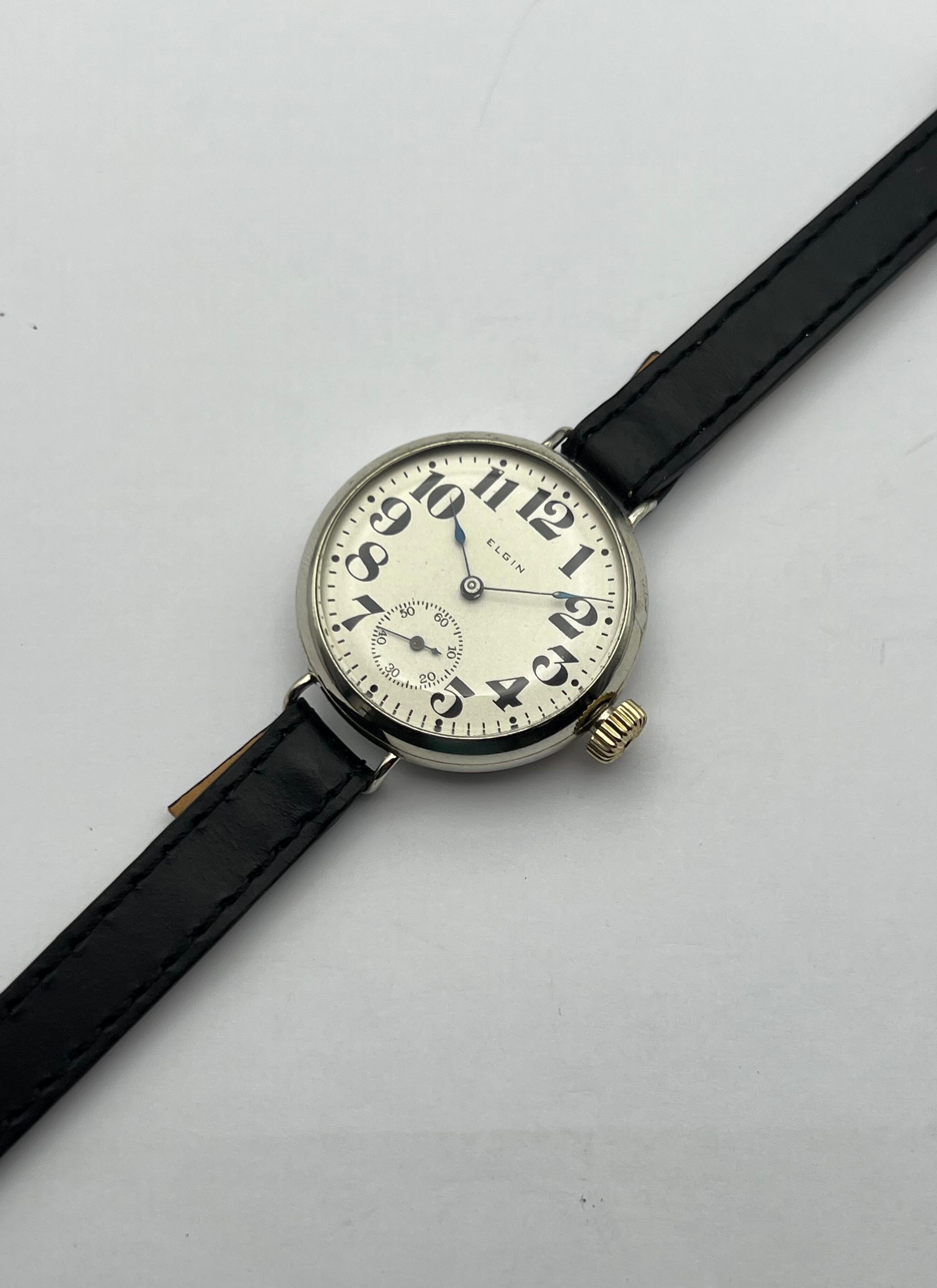 1910 WW1 / Trench Watch, Extraordinarily Elgin Rare Caliber 201, 19 Jewel.  In Good Condition For Sale In Raleigh, NC