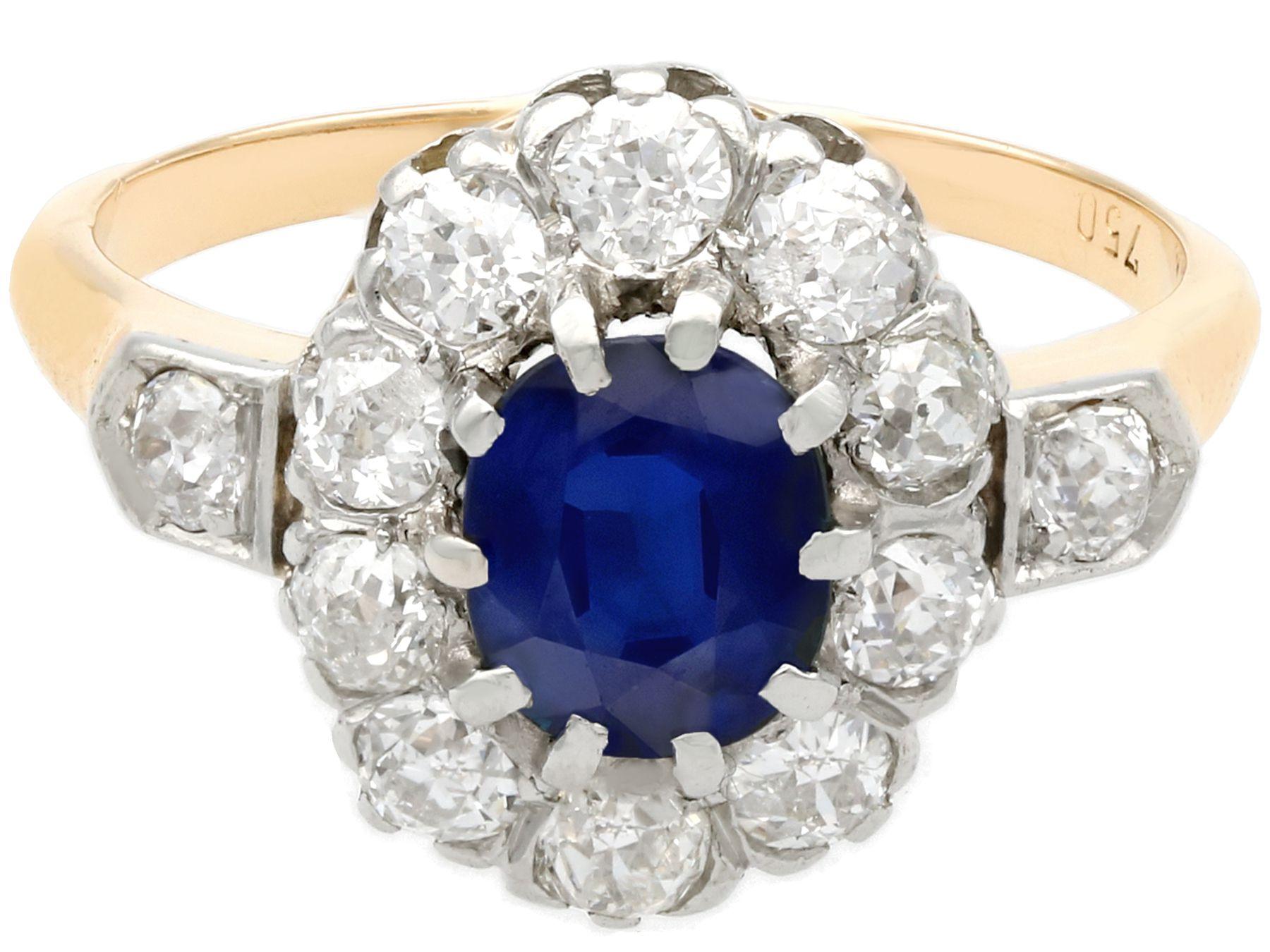 1910s 1.18 Carat Sapphire and Diamond Yellow Gold Cluster Ring In Excellent Condition In Jesmond, Newcastle Upon Tyne
