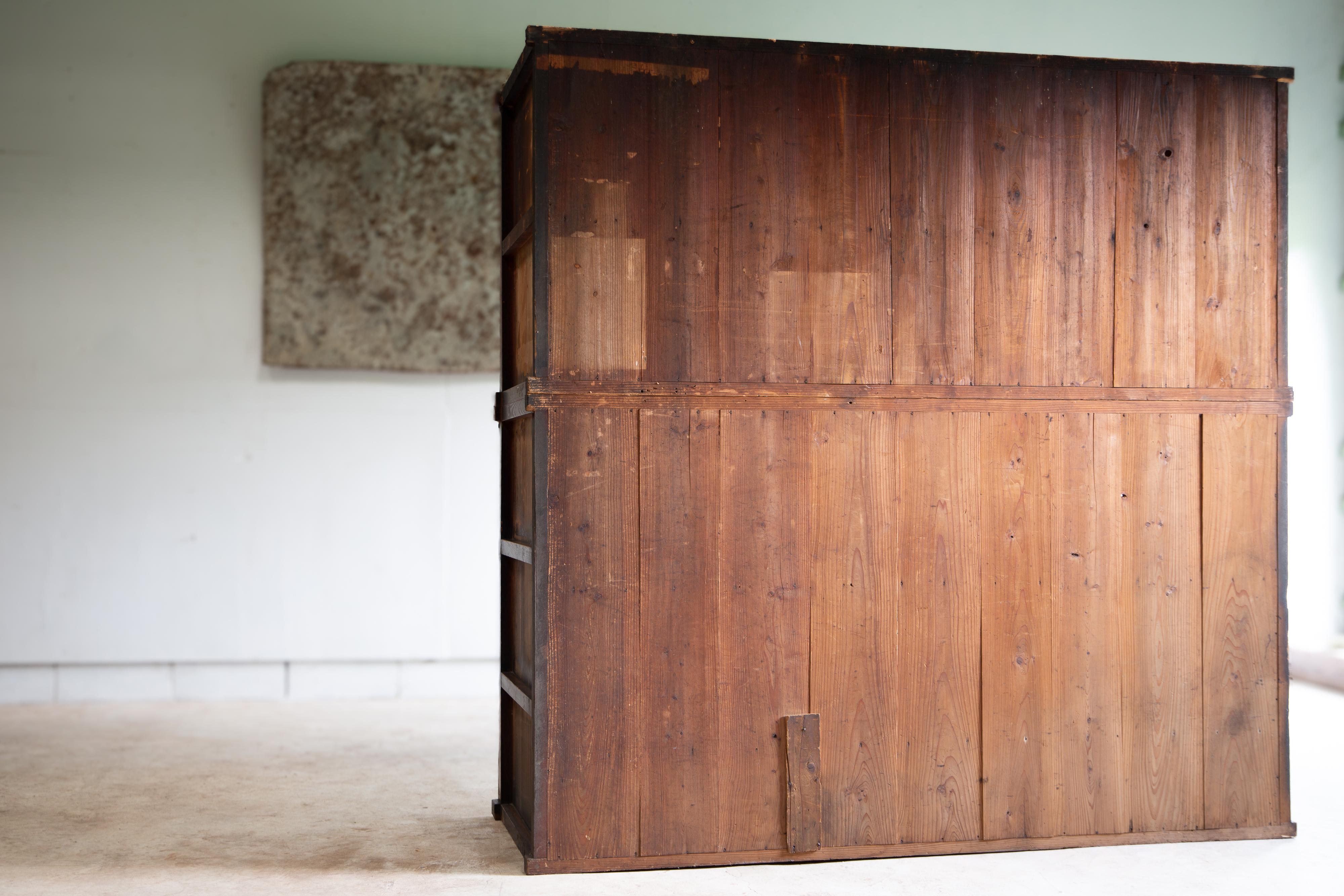 1910s-20s Japanese antique 2 tier large glass cabinet. wabi sabi organic en vente 2