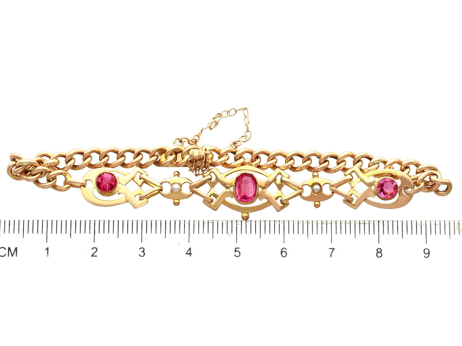 1910s Antique 1.20 Carat Pink Tourmaline and Seed Pearl Yellow Gold Bracelet In Excellent Condition In Jesmond, Newcastle Upon Tyne