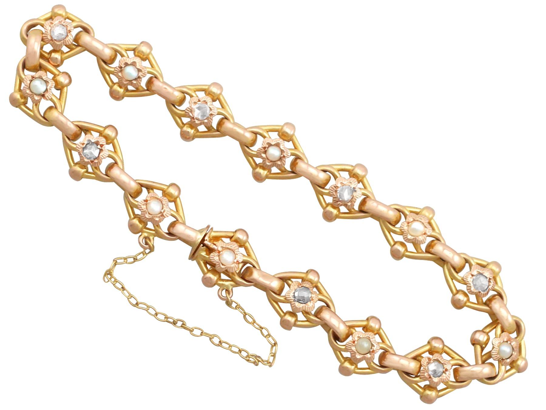 Eine beeindruckende antike Perle und 2,61 Karat Diamanten, 9k Gelbgold Armband; Teil unserer vielfältigen antiken Schmuck und Estate Jewelry Sammlungen.

Dieses feine und beeindruckende antike Perlen- und Diamantarmband wurde in 9 Karat Gelbgold