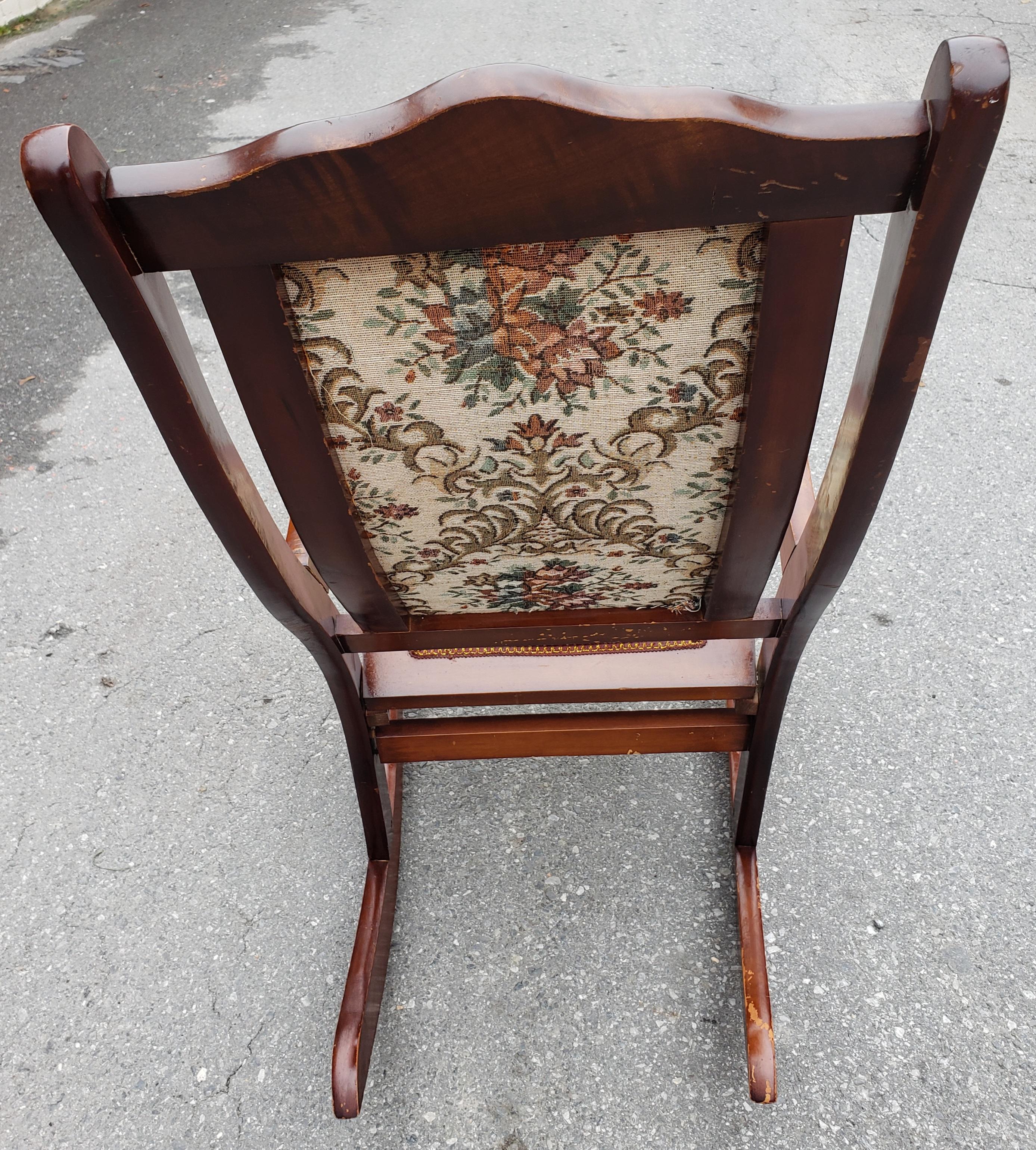 American 1910s Antique Biedermeier Rocking Chair in Mahogany and Needle Point Upholstery