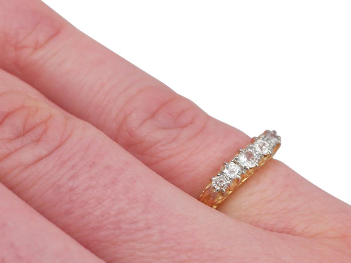 1910s Antique Diamond and Yellow Gold Five-Stone Ring For Sale 2