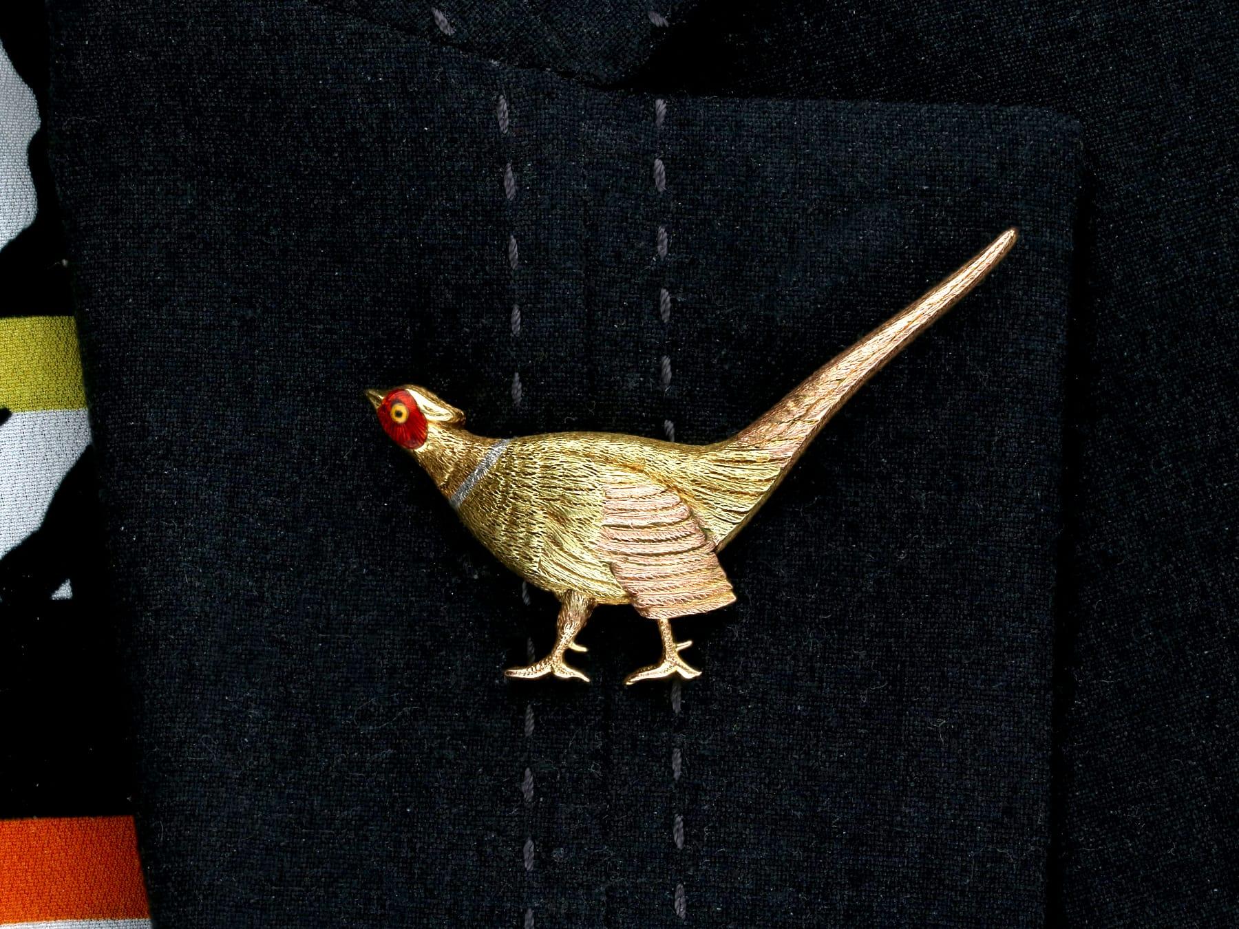 1910s Antique Gold and Enamel Pheasant Brooch For Sale 5