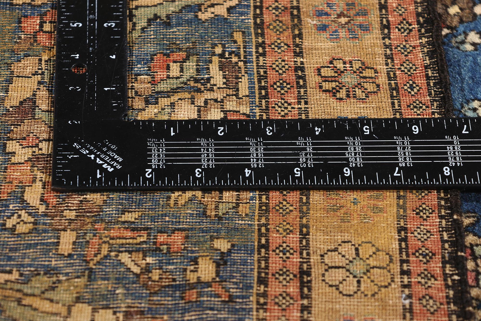 XX secolo Tappeto Sarouk Persiano Zaffiro Antico del 1910 con stile tradizionale in vendita