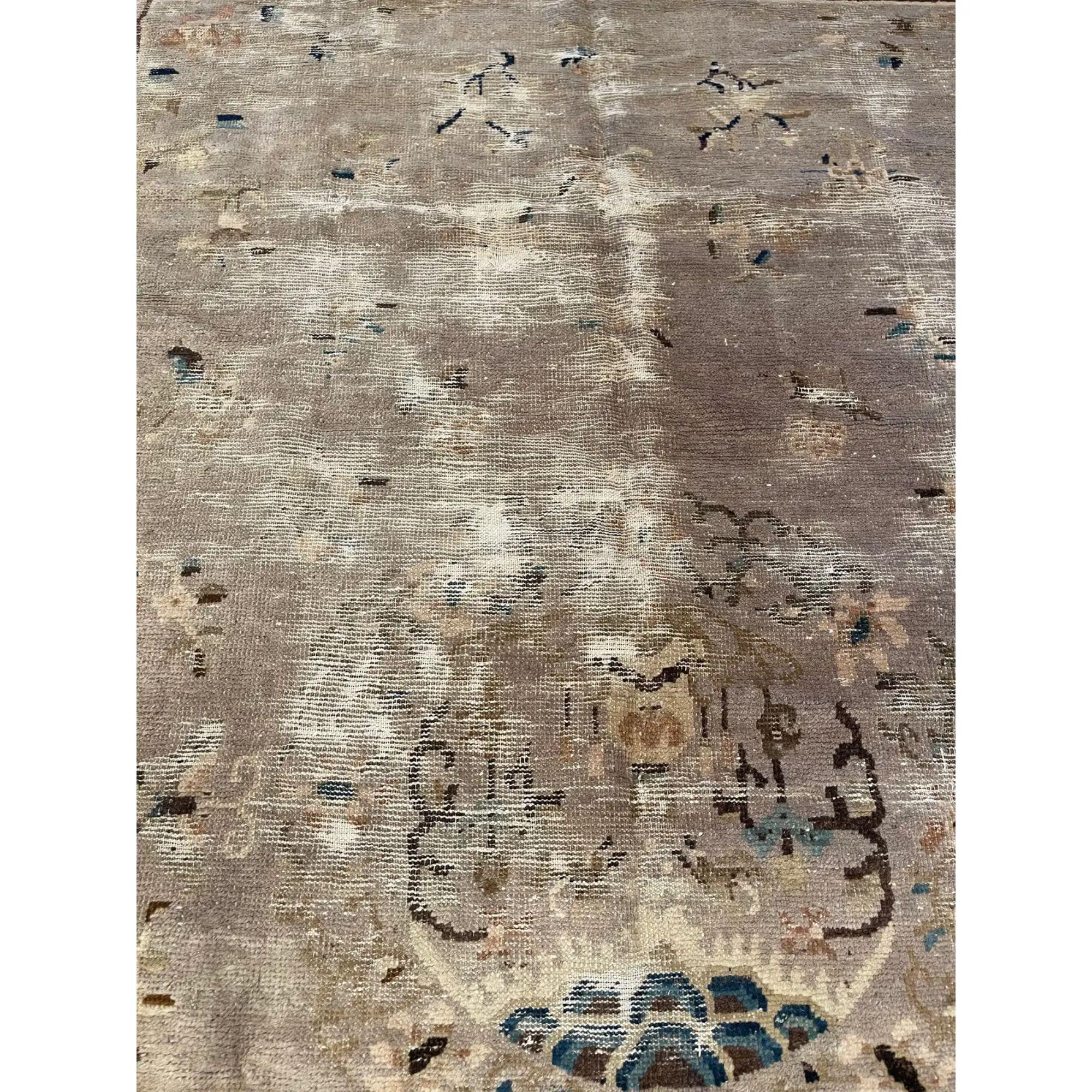 1910s Antique Worn Chinese Rug - 8'6'' X 5'9'' In Good Condition For Sale In Los Angeles, US