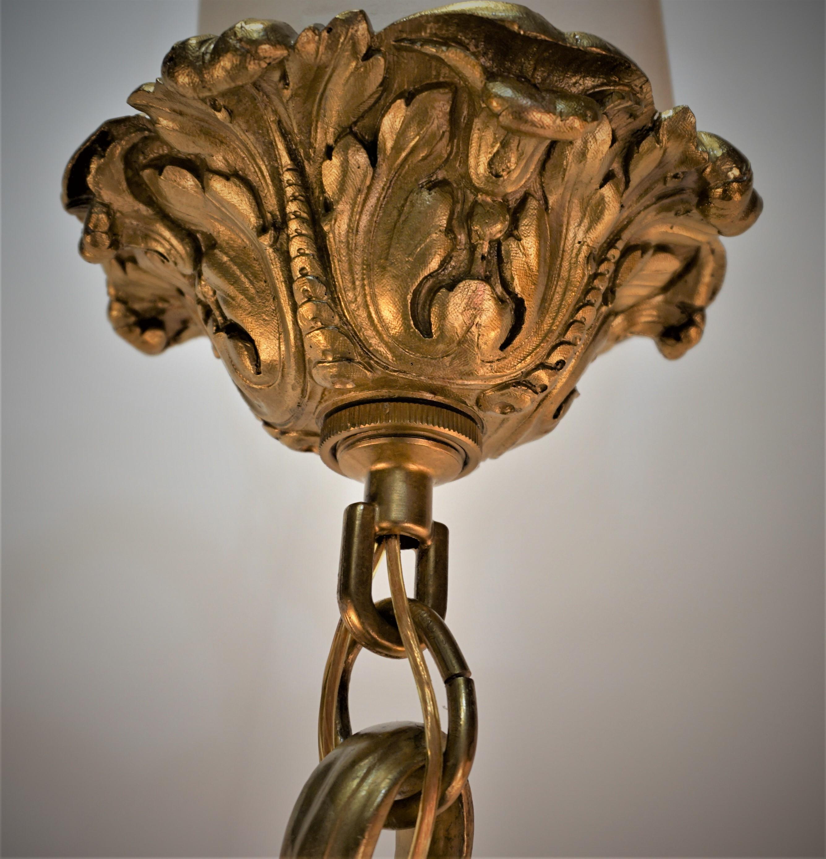 Lustre Art Nouveau 1910 en bronze et soufflé en vente 4