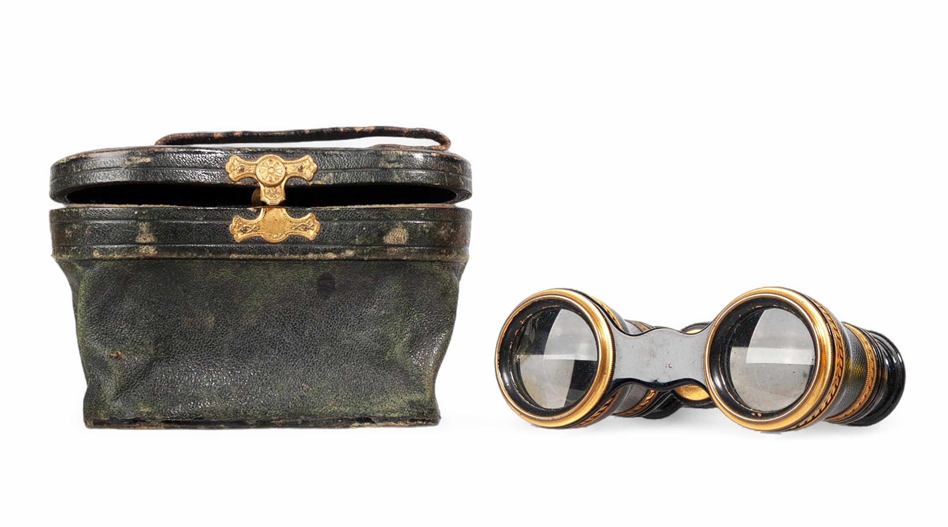 1910s Art Nouveau Lemaire-Like Brass Binoculars/Glasses and Leather Case, France For Sale 9