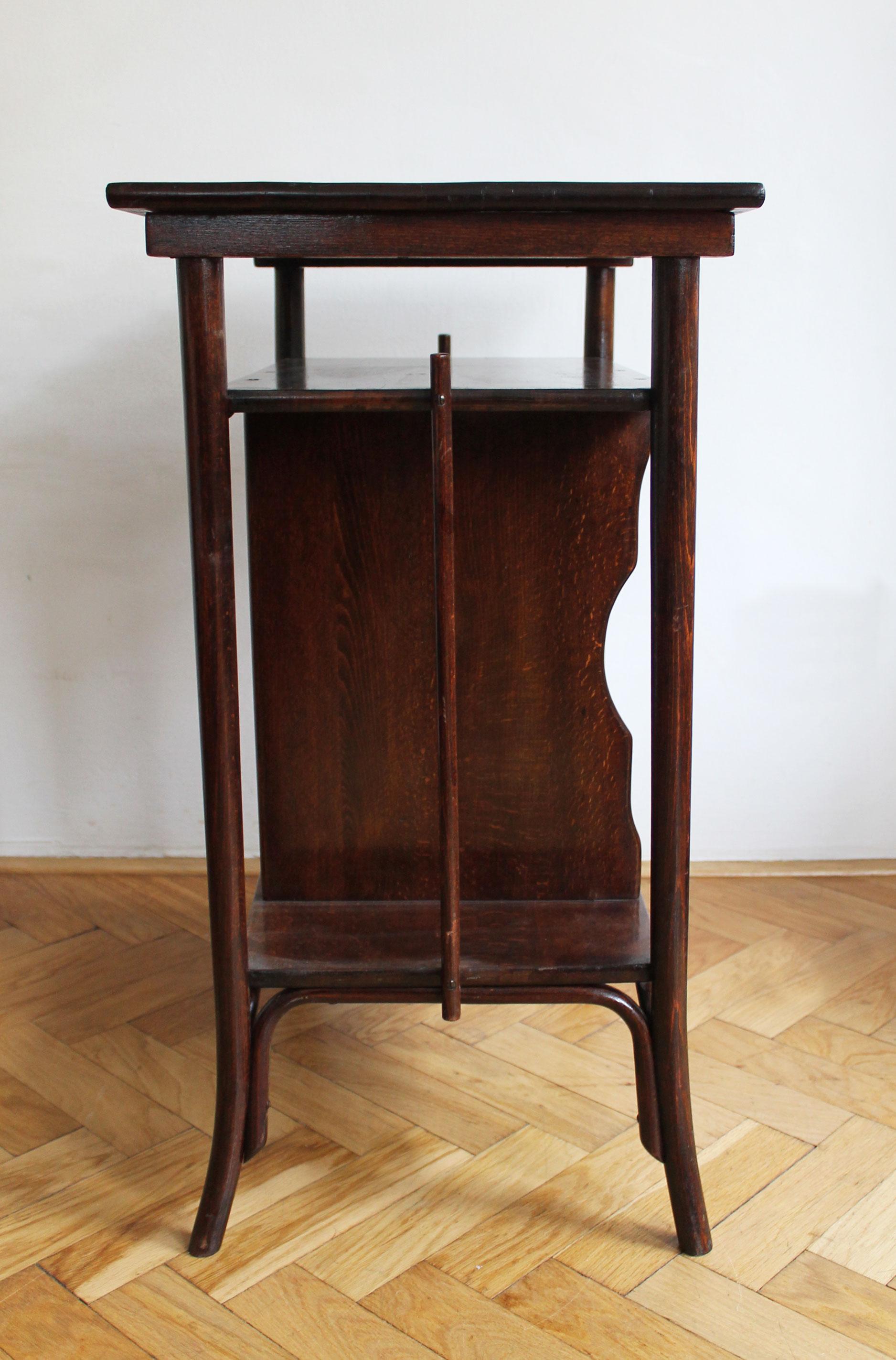 Beech 1910's Art Nouveau Table by Gebrüder Thonet For Sale