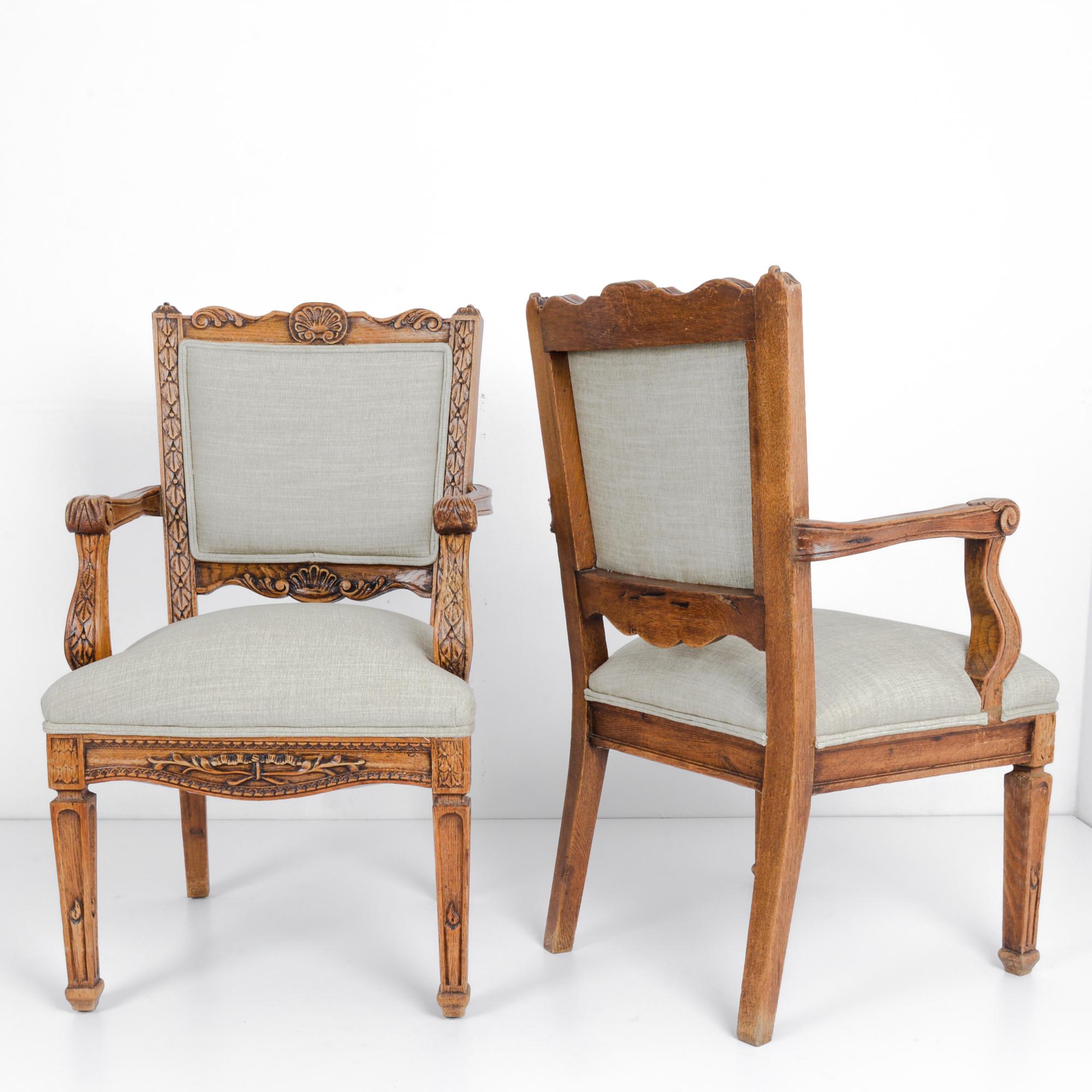 1910s Belgian Oak Carved Upholstered Armchairs, a Pair 1