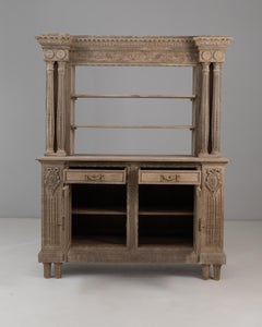 1910er Jahre Belgischer Renaissance-Schrank aus Eiche mit geschnitzten Säulen